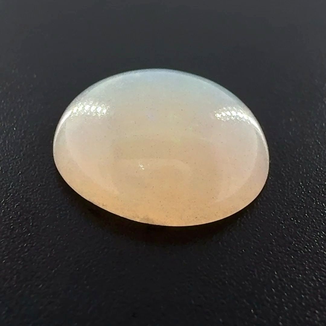 Loose Opal Gemstone - Oval 3.0ct White EC (1 of 1)