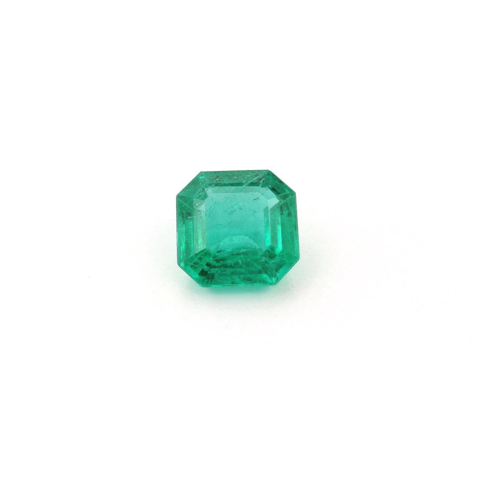 Loose Emerald Gemstone - GSI Octagonal 1.48ct Green SI: Loose Emerald Gemstone - GSI Octagonal 1.48ct Green SI This listing features Loose Emerald Gemstone - GSI Octagonal 1.48ct Green SI. Item specifics are provided below. Item Specifics: Type: Emerald Ca