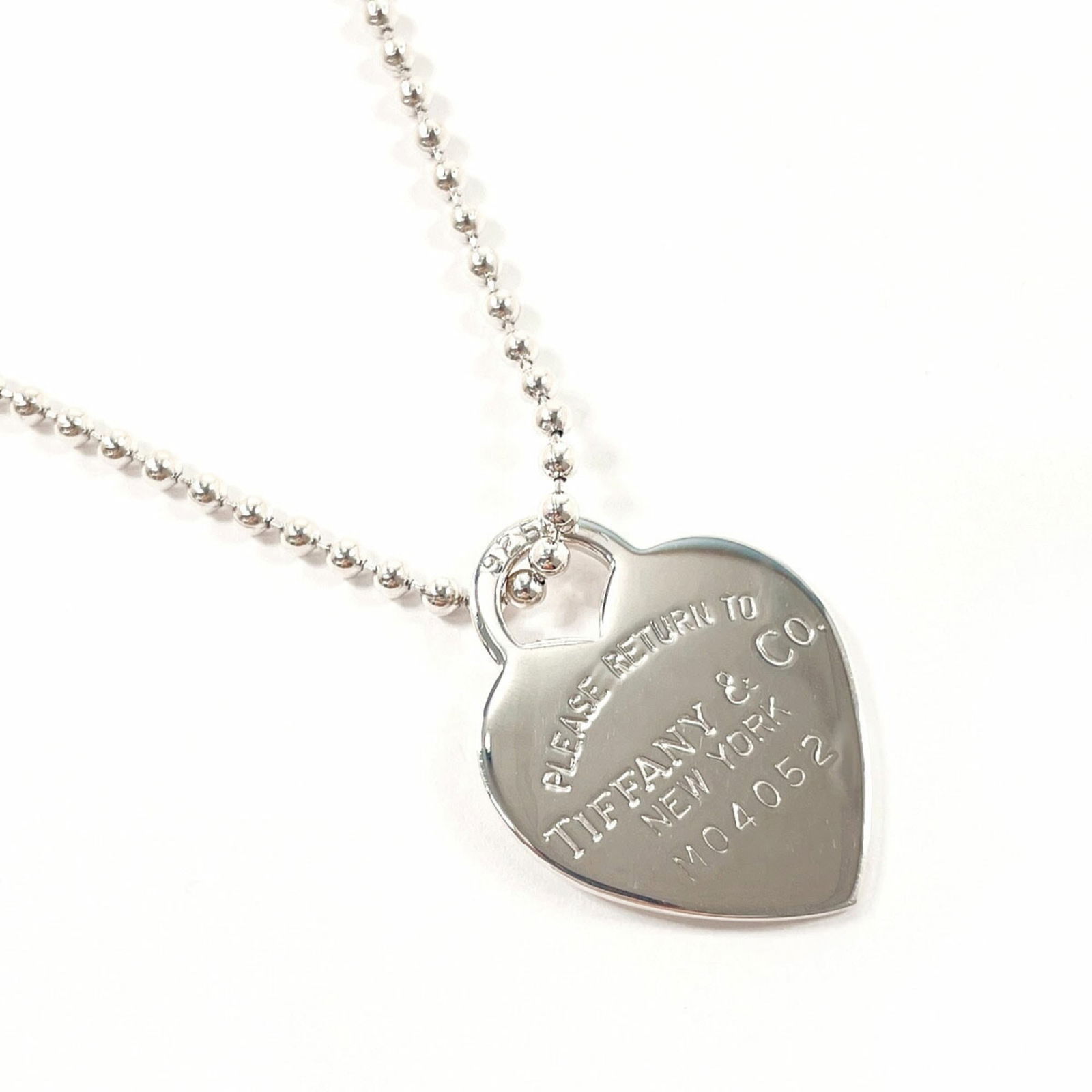 Women's - TIFFANY & Co. Tiffany Heart Tag Return to Necklace - 925 Sterling Silver: Women's - TIFFANY & Co. Tiffany Heart Tag Return to Necklace - 925 Sterling Silver This listing features Women's - TIFFANY & Co. Tiffany Heart Tag Return to Necklace - 925 Sterling Silver. Item specif