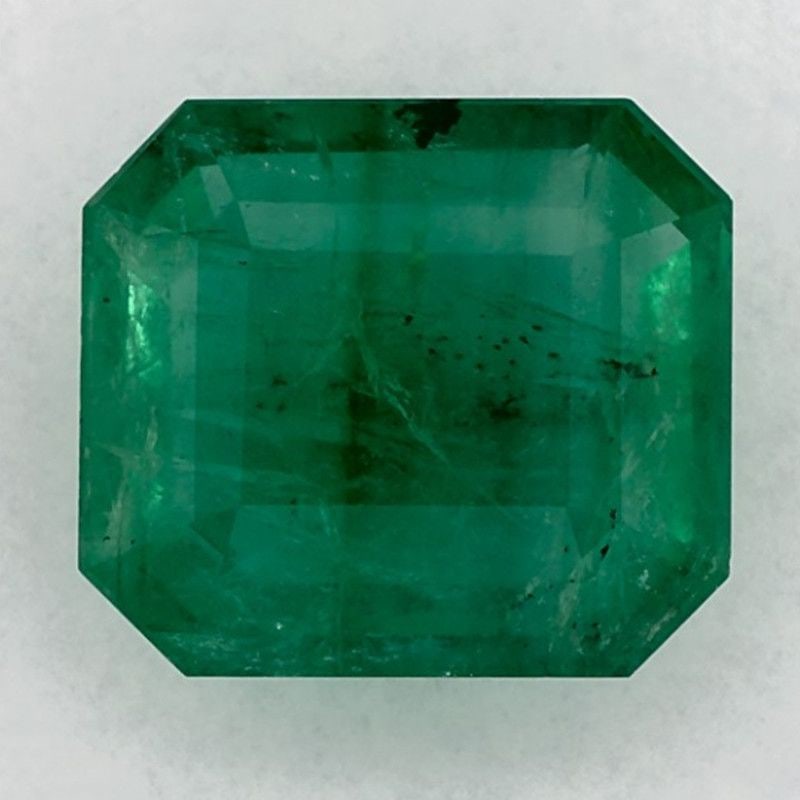 Loose Emerald Gemstone - Octagonal 4.21ct Green SI: Loose Emerald Gemstone - Octagonal 4.21ct Green SI This listing features Loose Emerald Gemstone - Octagonal 4.21ct Green SI. Item specifics are provided below. Item Specifics: Type: Emerald Carat: 4.2