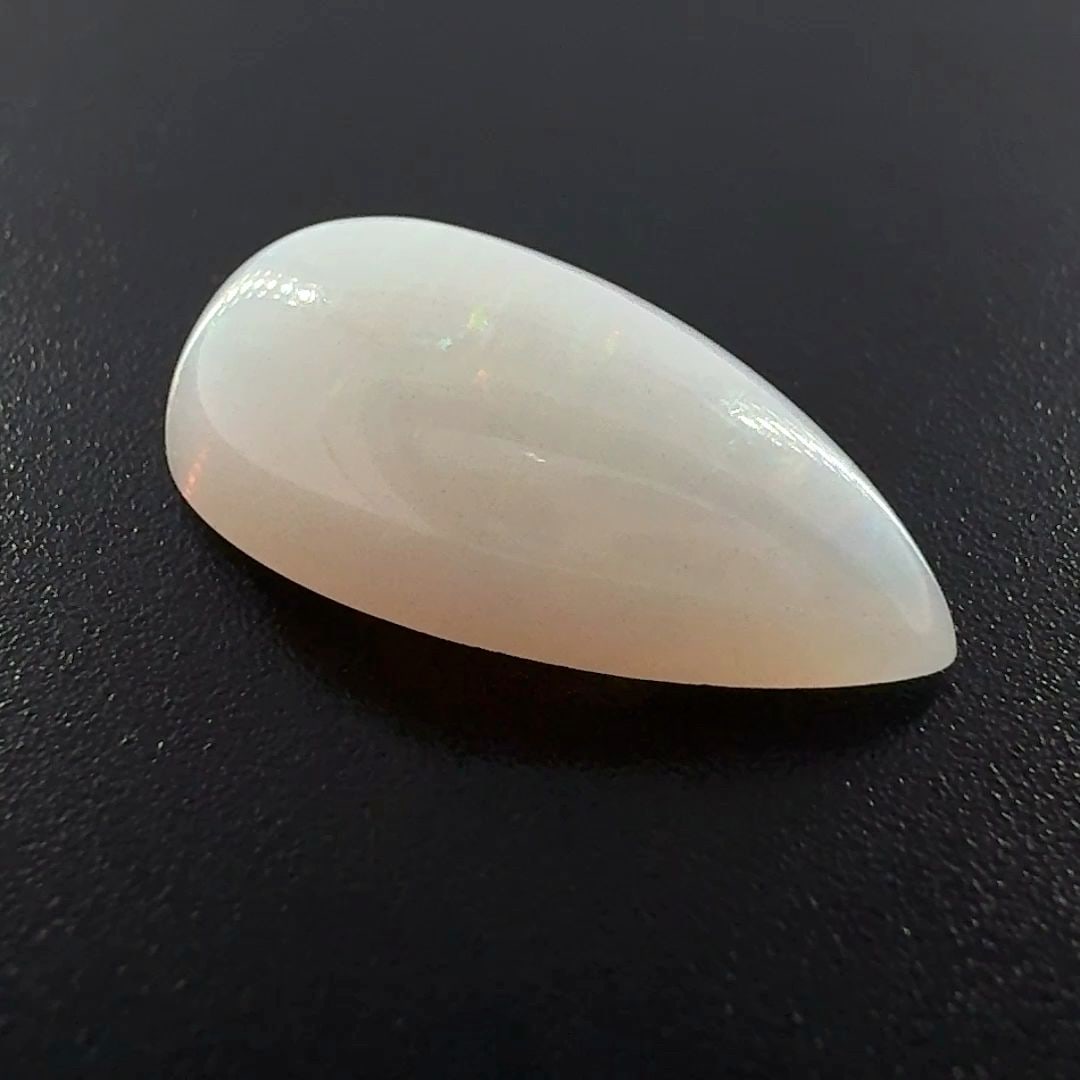 Loose Opal Gemstone - Pear 3.73ct White EC (1 of 1)