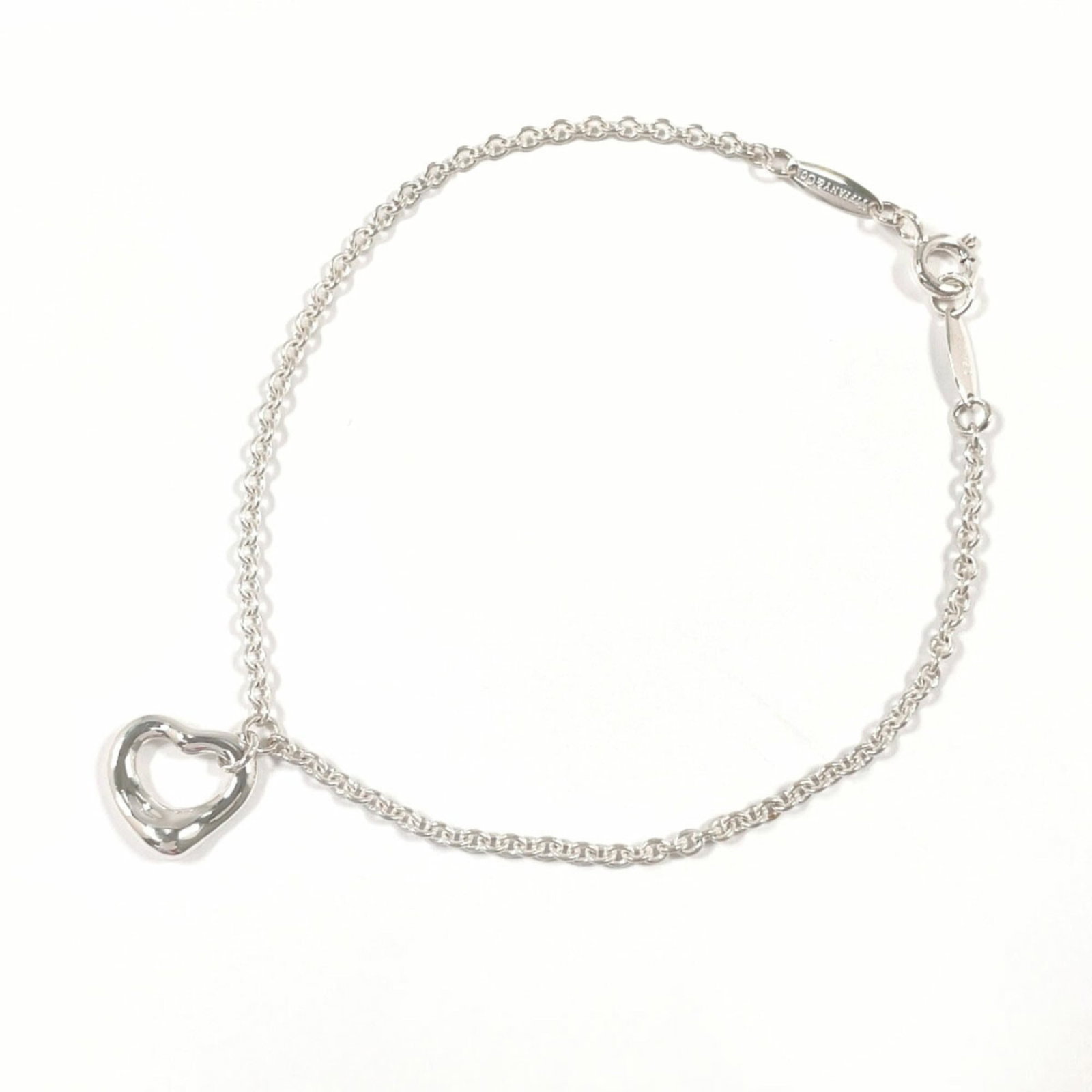 925 Tiffany Charm Bracelet Silver: 925 Tiffany Charm Bracelet Silver This listing features 925 Tiffany Charm Bracelet Silver. Item specifics are provided below. Item Specifics: Brand: Tiffany Type: Charm Bracelet Gender: Women Material