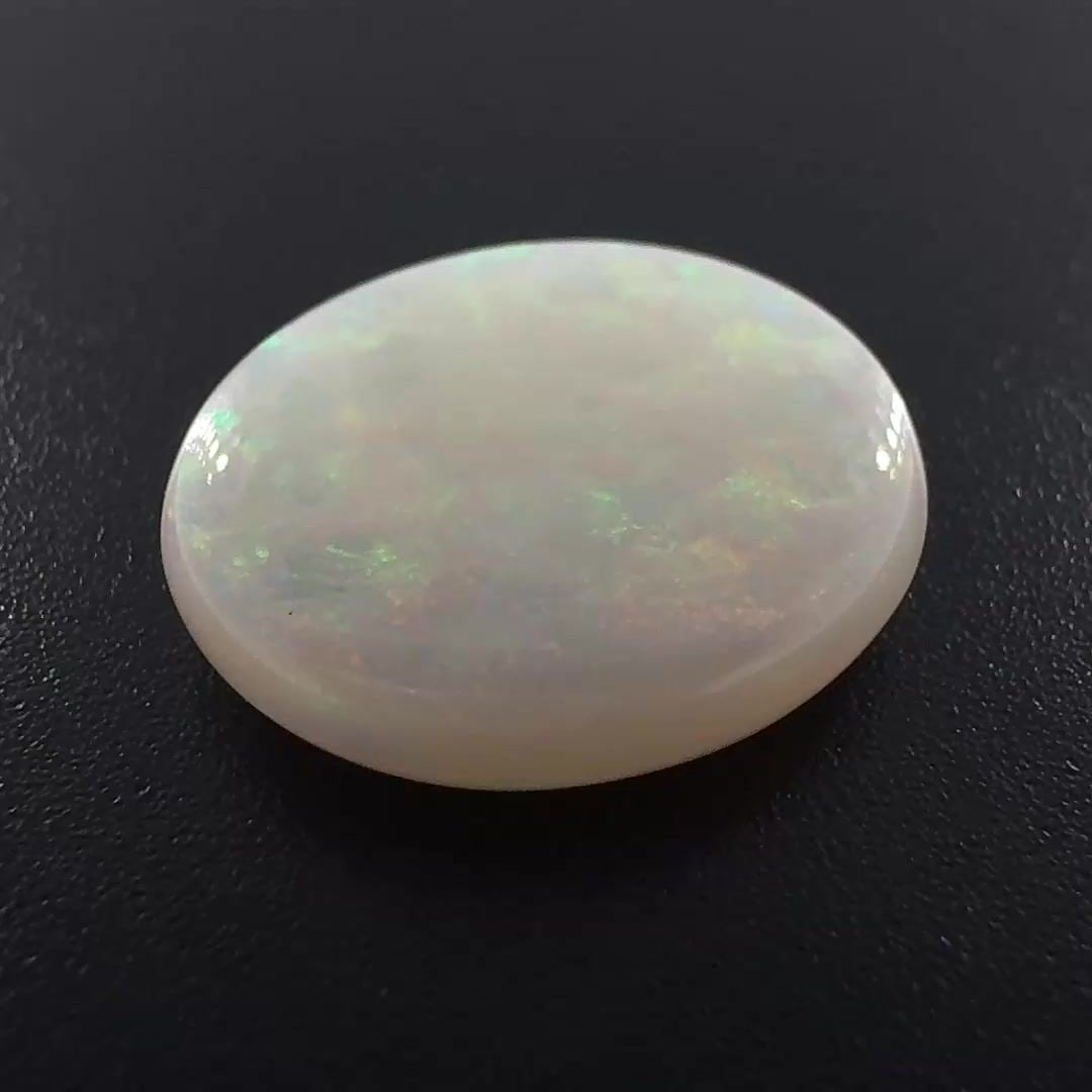 Loose Opal Gemstone - Oval 4.37ct White EC (1 of 1)
