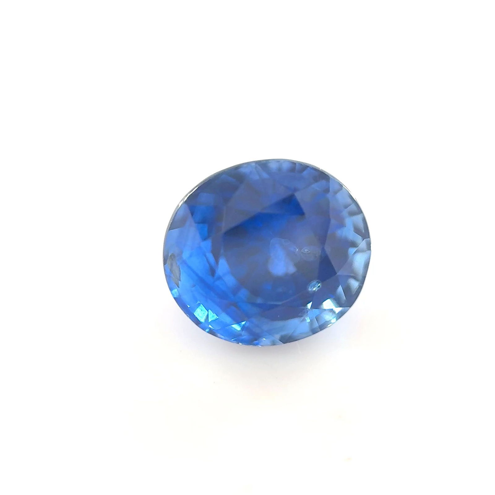 Loose Sapphire Gemstone - Oval 2.85ct Blue SI: Loose Sapphire Gemstone - Oval 2.85ct Blue SI This listing features Loose Sapphire Gemstone - Oval 2.85ct Blue SI. Item specifics are provided below. Item Specifics: Type: Sapphire Carat: 2.85 Cut: Fa