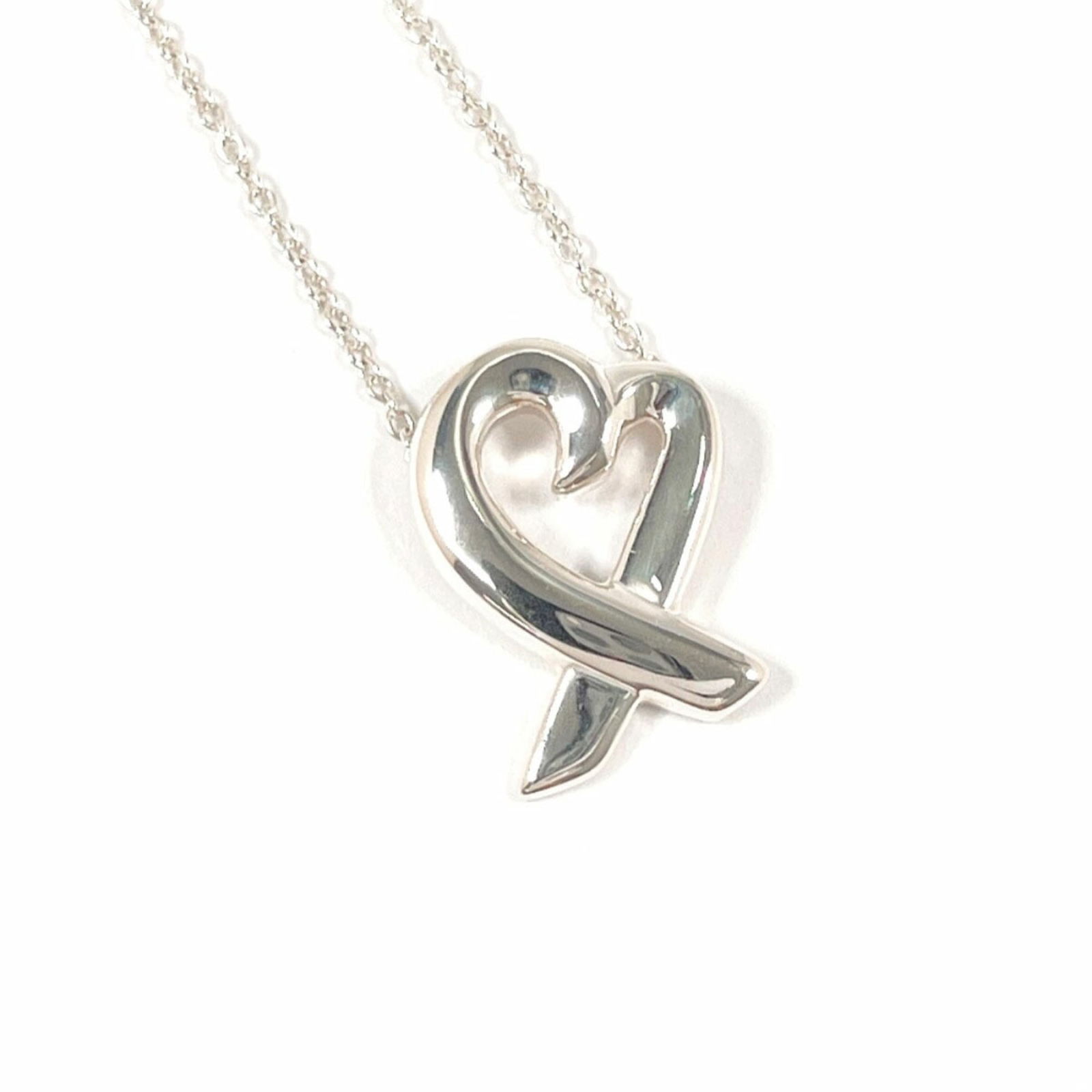 Women TIFFANY & Co. Tiffany Loving Heart Paloma Picasso Necklace in 925 Sterling Silver for: Women TIFFANY & Co. Tiffany Loving Heart Paloma Picasso Necklace in 925 Sterling Silver for This listing features Women TIFFANY & Co. Tiffany Loving Heart Paloma Picasso Necklace in 925 Sterling