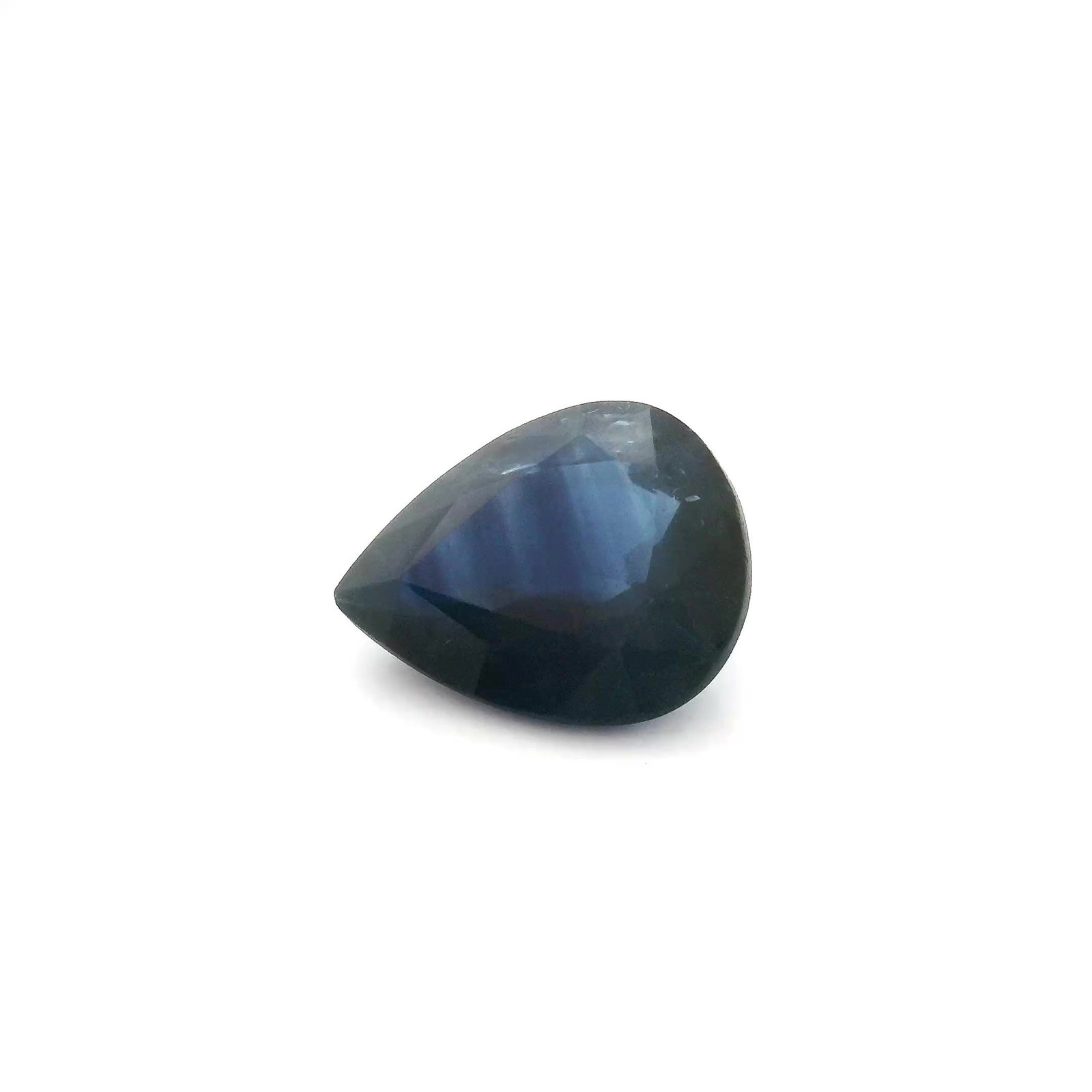 Loose Sapphire Gemstone - GSI Pear 2.58ct Blue MI: Loose Sapphire Gemstone - GSI Pear 2.58ct Blue MI This listing features Loose Sapphire Gemstone - GSI Pear 2.58ct Blue MI. Item specifics are provided below. Item Specifics: Type: Sapphire Carat: 2.58