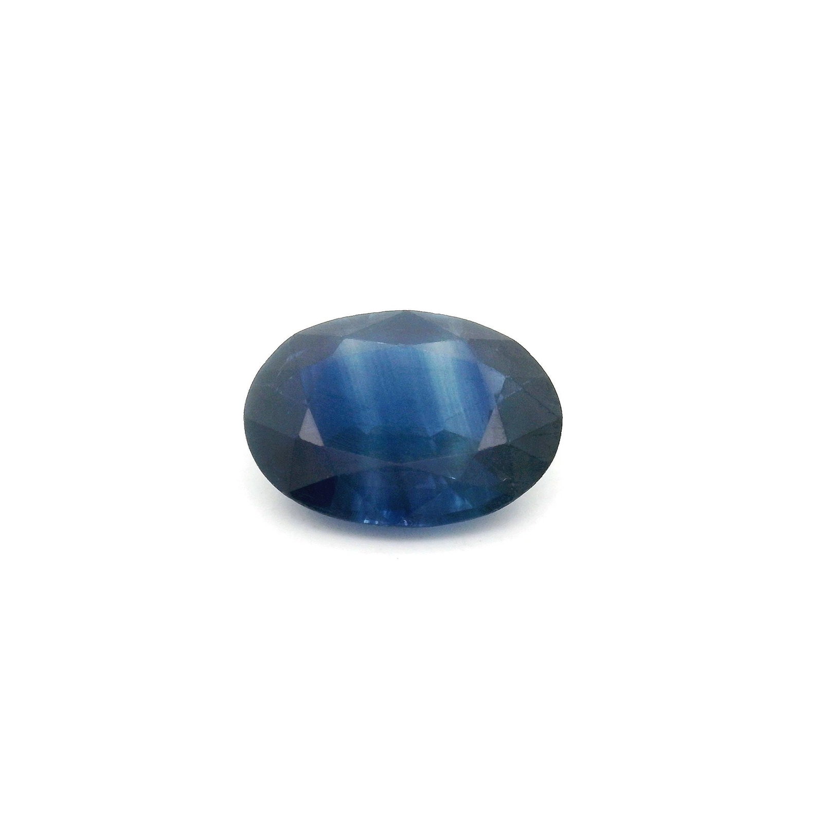 Loose Sapphire Gemstone - GSI Oval 2.48ct Blue MI: Loose Sapphire Gemstone - GSI Oval 2.48ct Blue MI This listing features Loose Sapphire Gemstone - GSI Oval 2.48ct Blue MI. Item specifics are provided below. Item Specifics: Type: Sapphire Carat: 2.48