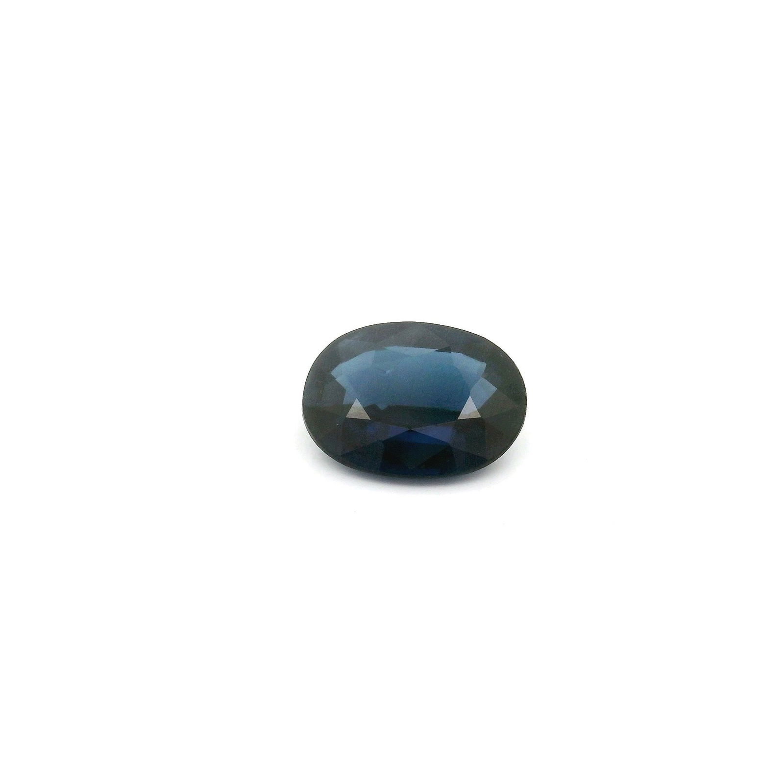 Loose Sapphire Gemstone - GSI Oval 1.01ct Blue SI: Loose Sapphire Gemstone - GSI Oval 1.01ct Blue SI This listing features Loose Sapphire Gemstone - GSI Oval 1.01ct Blue SI. Item specifics are provided below. Item Specifics: Type: Sapphire Carat: 1.01