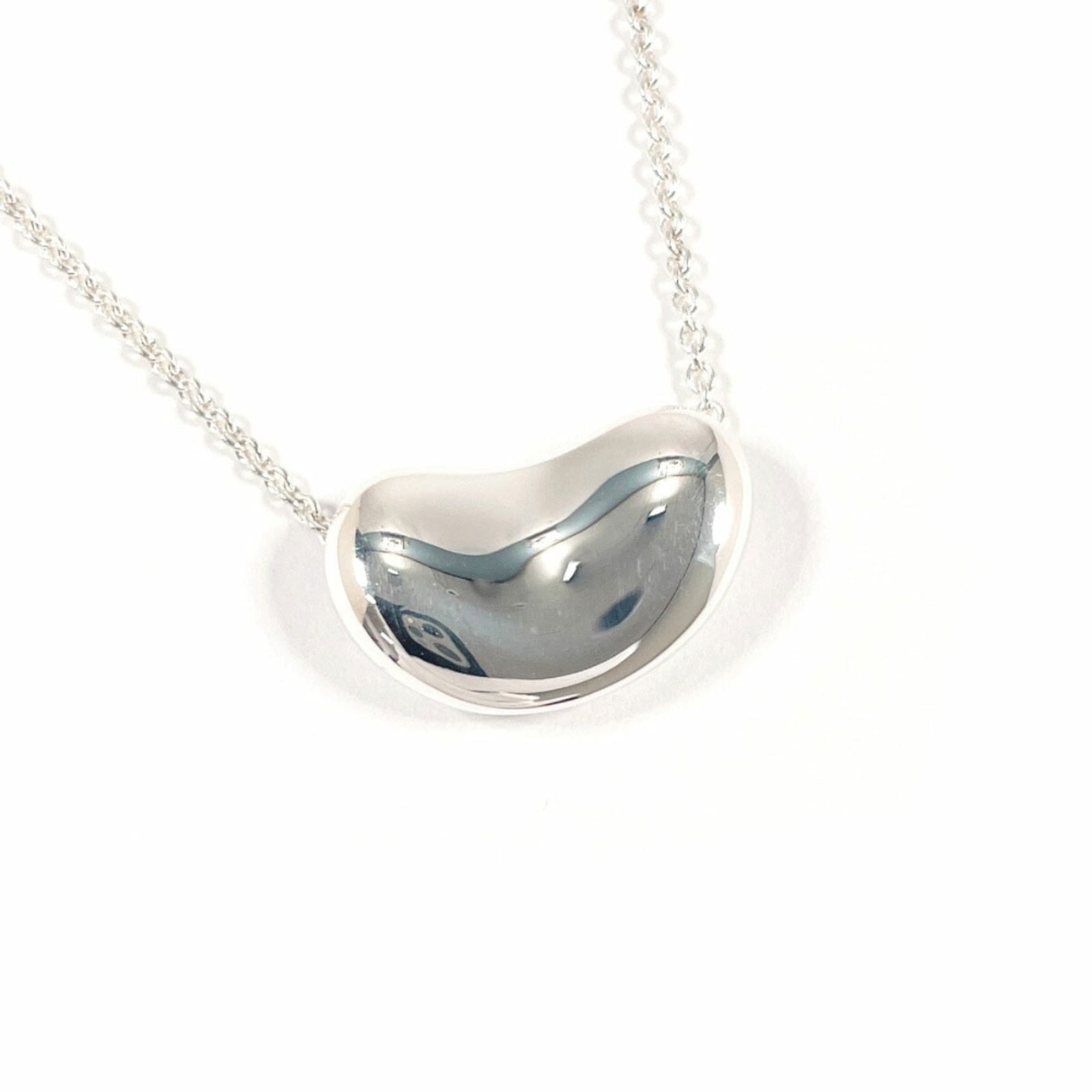 Women's - TIFFANY & Co. Tiffany Bean Elsa Peretti Necklace - 925 Sterling Silver: Women's - TIFFANY & Co. Tiffany Bean Elsa Peretti Necklace - 925 Sterling Silver This listing features Women's - TIFFANY & Co. Tiffany Bean Elsa Peretti Necklace - 925 Sterling Silver. Item specifics