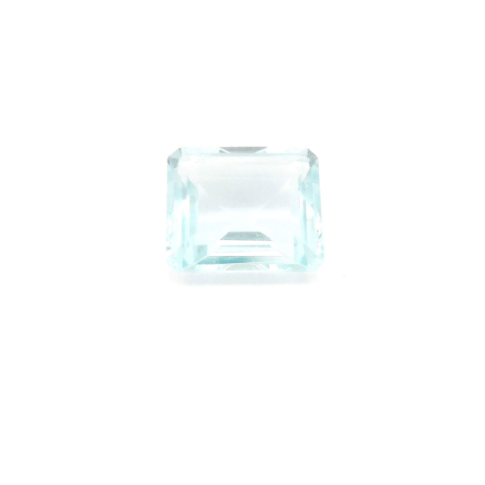 Loose Aquamarine Gemstone - Square 1.69ct Blue SI: Loose Aquamarine Gemstone - Square 1.69ct Blue SI This listing features Loose Aquamarine Gemstone - Square 1.69ct Blue SI. Item specifics are provided below. Item Specifics: Type: Aquamarine Carat: 1.