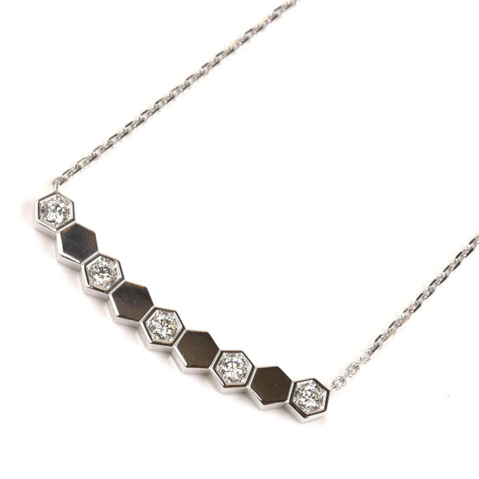 Women's Chaumet 18K White Gold Be My Love Diamond Necklace 083982 4.2g 38/ 40/ 42cm: Women's Chaumet 18K White Gold Be My Love Diamond Necklace 083982 4.2g 38/ 40/ 42cm This listing features Women's Chaumet 18K White Gold Be My Love Diamond Necklace 083982 4.2g 38/ 40/ 42cm. Item