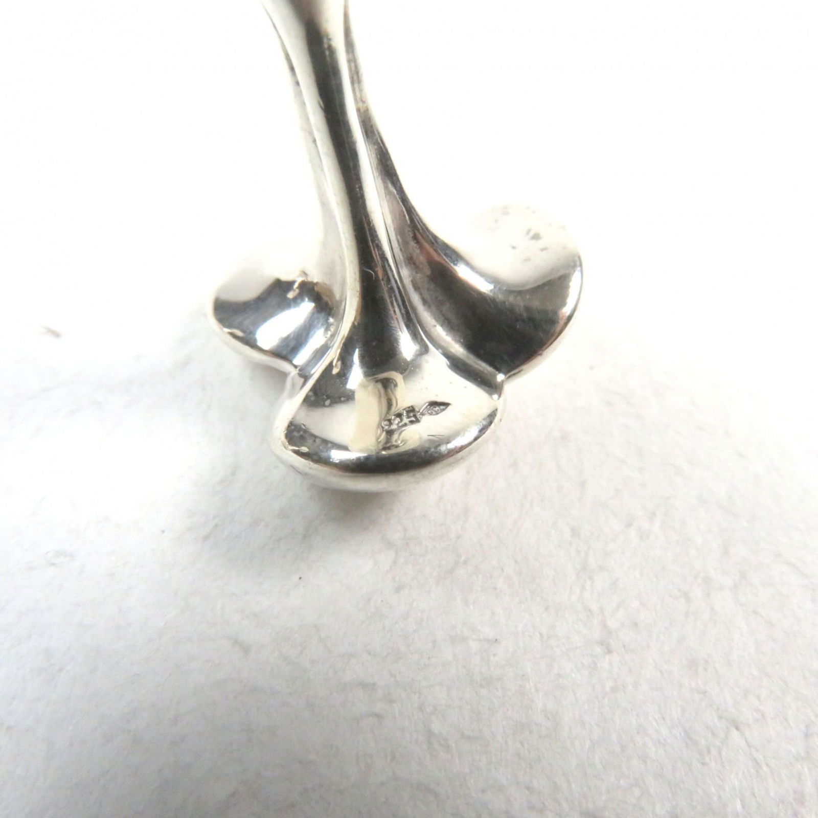 925 Louis Vuitton Stud/ Button Silver - 10