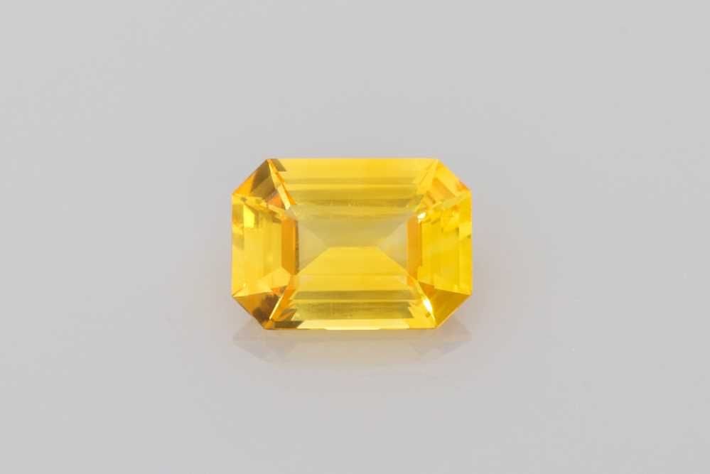 Loose Sapphire Gemstone - Emerald 1.19ct Yellow EC: Loose Sapphire Gemstone - Emerald 1.19ct Yellow EC This listing features Loose Sapphire Gemstone - Emerald 1.19ct Yellow EC. Item specifics are provided below. Item Specifics: Type: Sapphire Carat: 1.