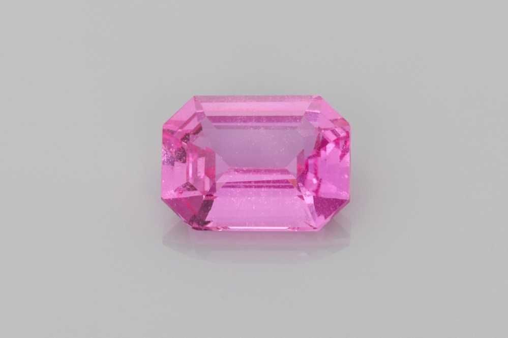 Loose Sapphire Gemstone - Emerald 1.13ct Pink EC: Loose Sapphire Gemstone - Emerald 1.13ct Pink EC This listing features Loose Sapphire Gemstone - Emerald 1.13ct Pink EC. Item specifics are provided below. Item Specifics: Type: Sapphire Carat: 1.13 C