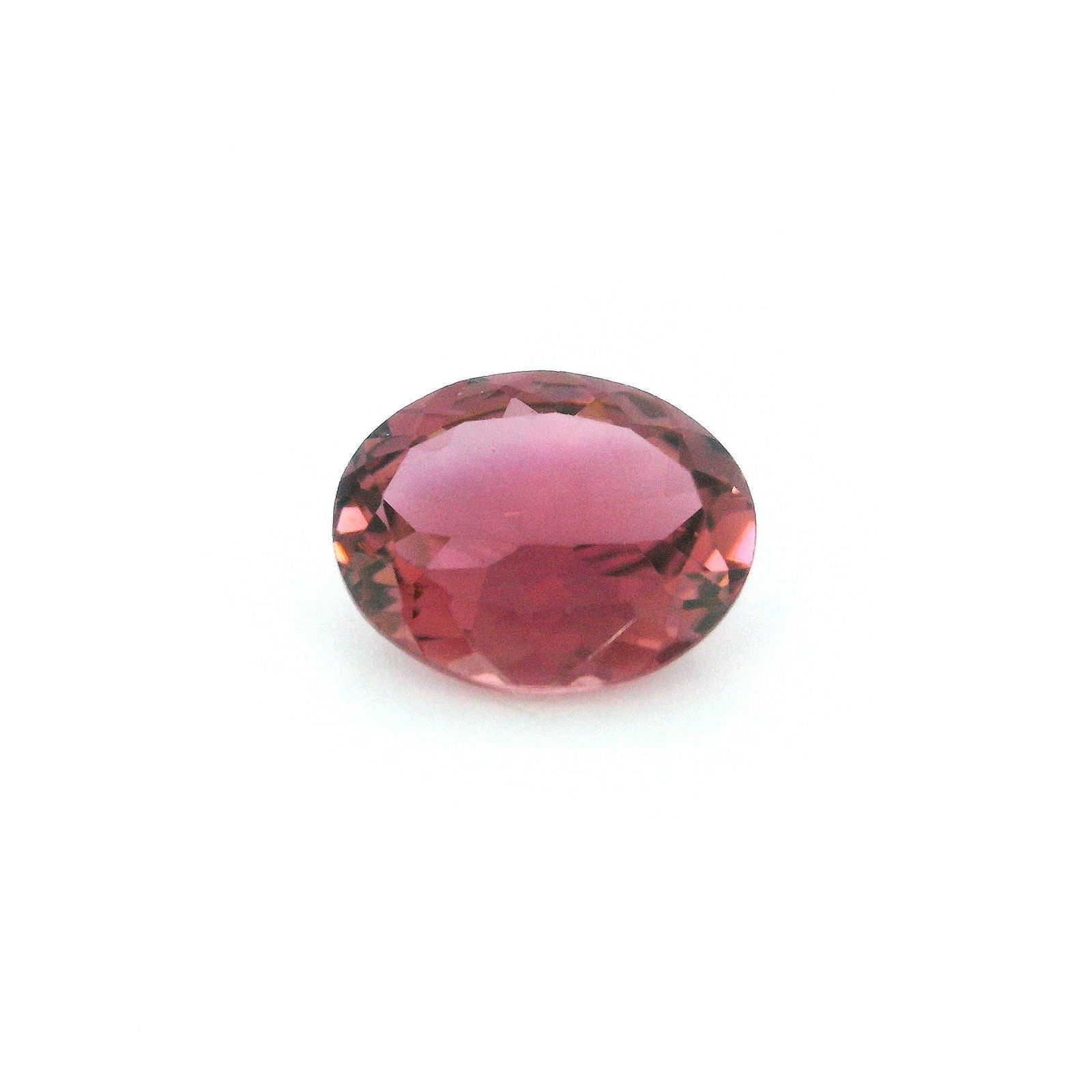 Loose Tourmaline Gemstone - GSI Oval 2.2ct Pink SI: Loose Tourmaline Gemstone - GSI Oval 2.2ct Pink SI This listing features Loose Tourmaline Gemstone - GSI Oval 2.2ct Pink SI. Item specifics are provided below. Item Specifics: Type: Tourmaline Carat: