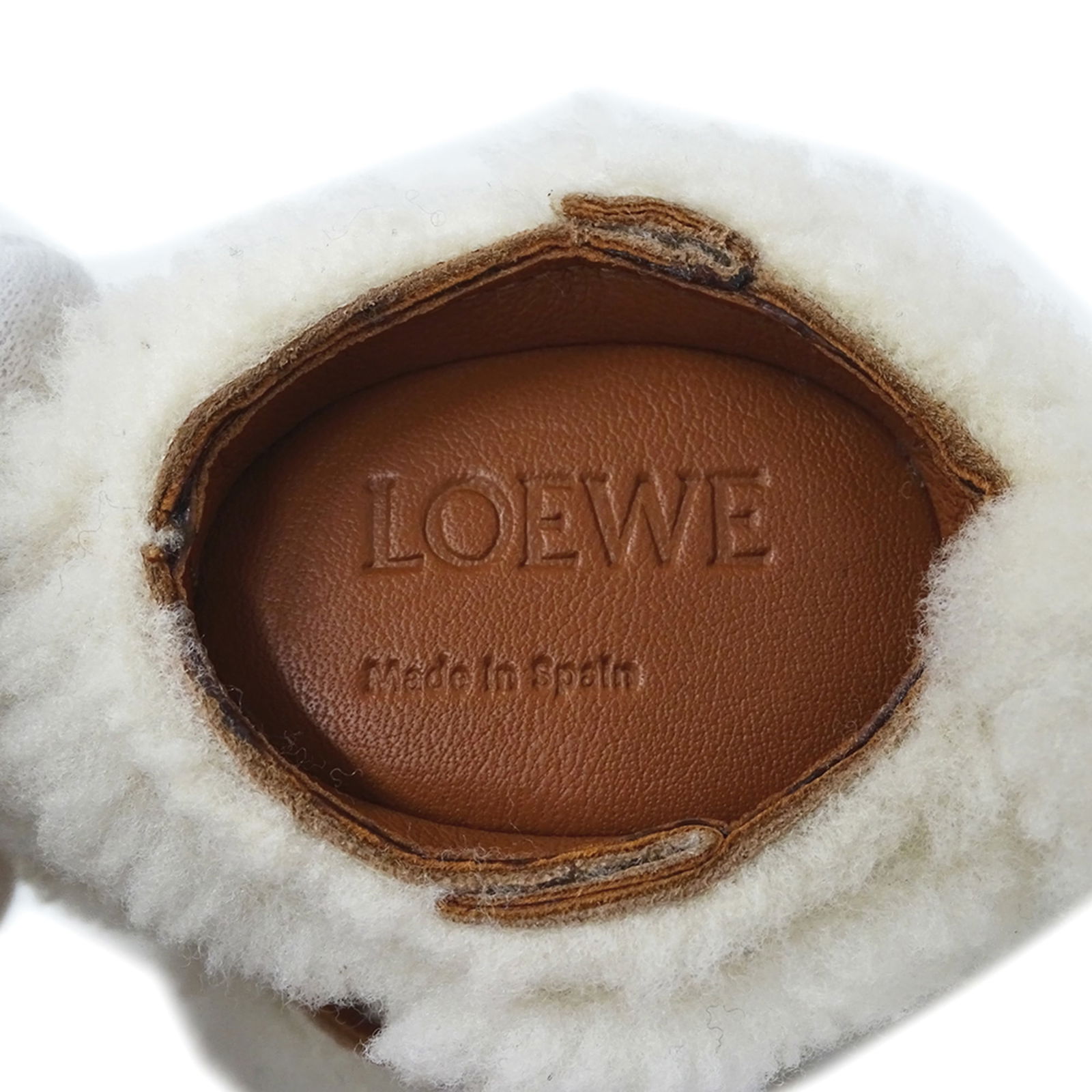 Charm Loewe Handbag - 7