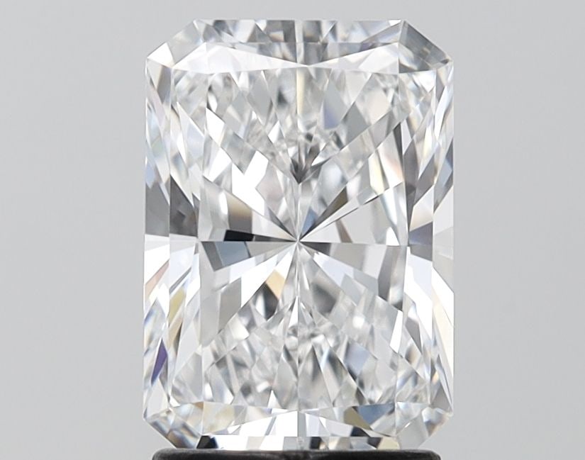 Loose Lab Diamond - IGI Radiant 2.11ct D VVS2: Loose Lab Diamond - IGI Radiant 2.11ct D VVS2 This listing features Loose Lab Diamond - IGI Radiant 2.11ct D VVS2. Item specifics are provided below. Item Specifics: Source: This Is A Real Diamond