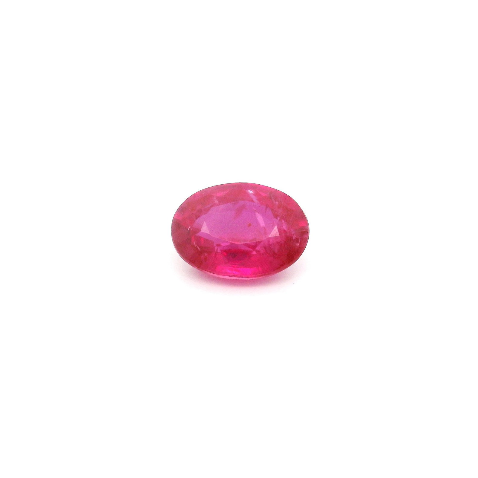 Loose Ruby Gemstone - GSI Oval 1.16ct Red SI: Loose Ruby Gemstone - GSI Oval 1.16ct Red SI This listing features Loose Ruby Gemstone - GSI Oval 1.16ct Red SI. Item specifics are provided below. Item Specifics: Type: Ruby Carat: 1.16 Cut: Faceted
