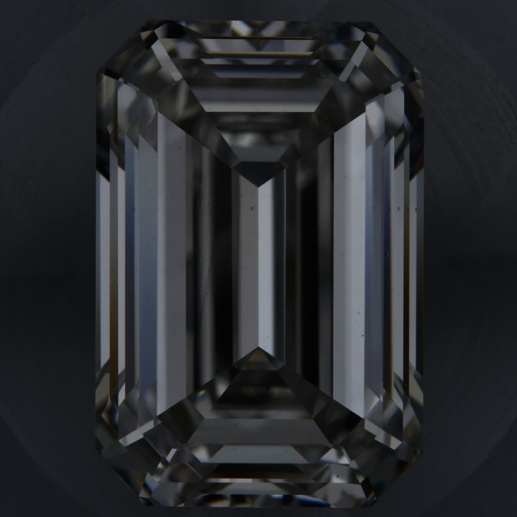 Loose Lab Diamond - IGI Emerald 4.02ct G VS1: Loose Lab Diamond - IGI Emerald 4.02ct G VS1 This listing features Loose Lab Diamond - IGI Emerald 4.02ct G VS1. Item specifics are provided below. Item Specifics: Source: This Is A Real Diamond