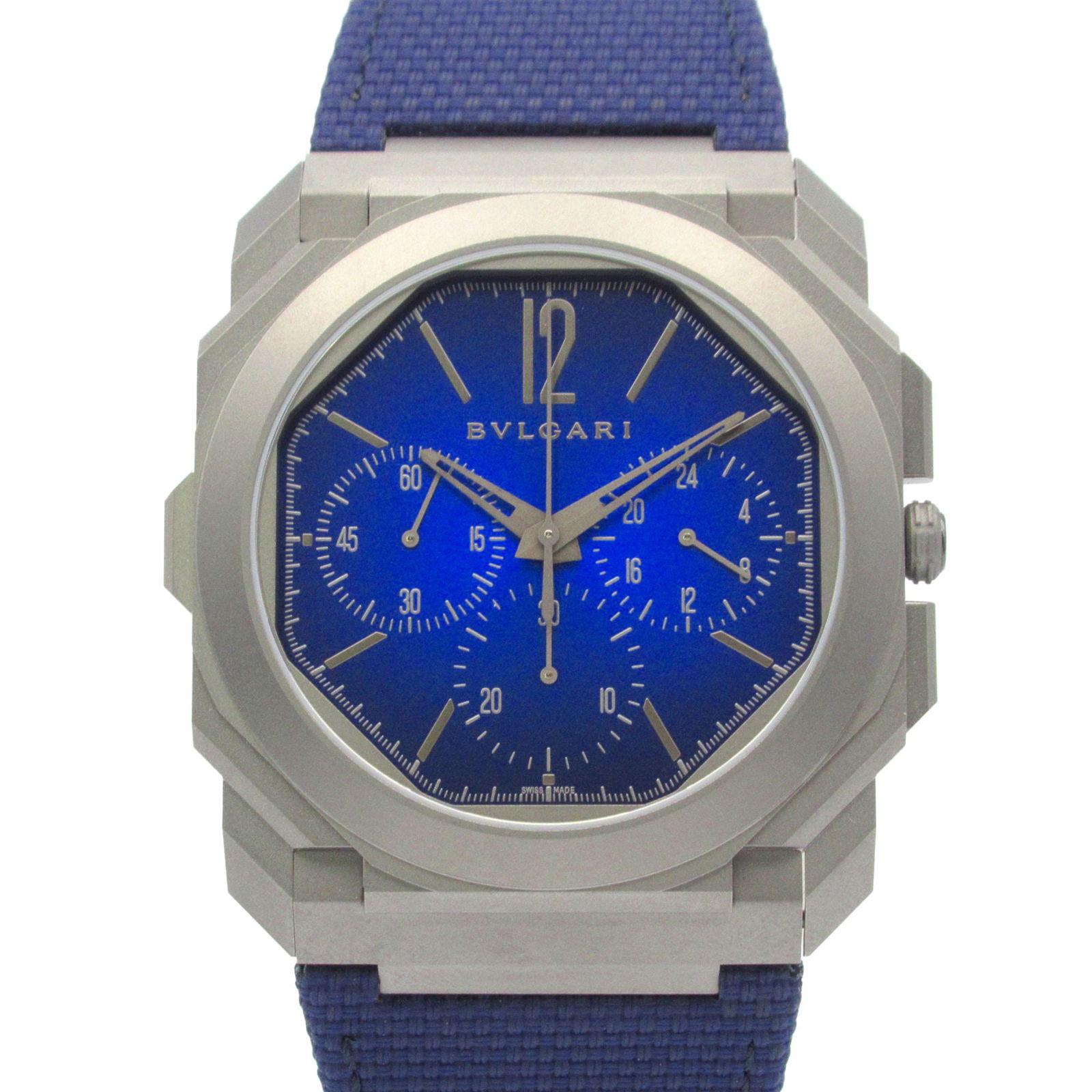 Wristwatch Bvlgari: Wristwatch Bvlgari This listing features Wristwatch Bvlgari. Item specifics are provided below. Item Specifics: Brand: Bvlgari Type: Wristwatch Gender: Men Material (Case): Titanium Material (Band): L