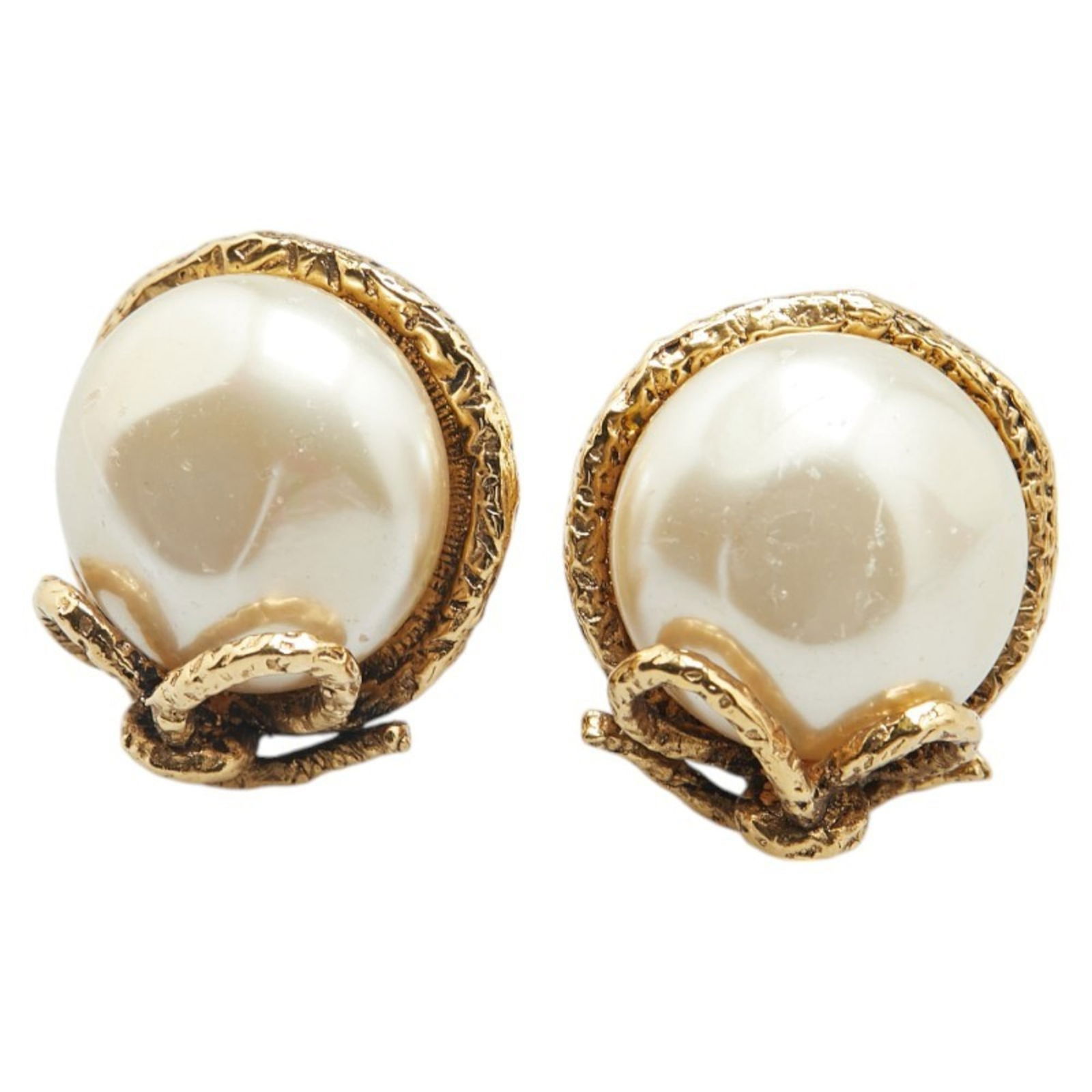 Earrings Chanel Clip: Earrings Chanel Clip This listing features Earrings Chanel Clip. Item specifics are provided below. Item Specifics: Brand: Chanel Type: Clip Earrings Gender: Women Color: Gold Size (Hxwxd): 23.10mm x