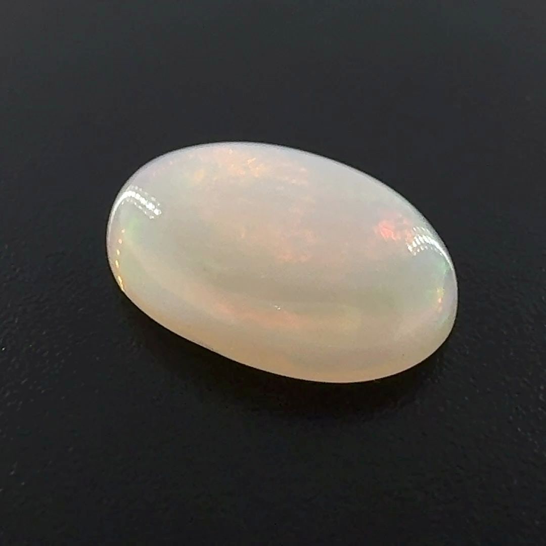 Loose Opal Gemstone - Oval 1.835ct White EC (1 of 1)