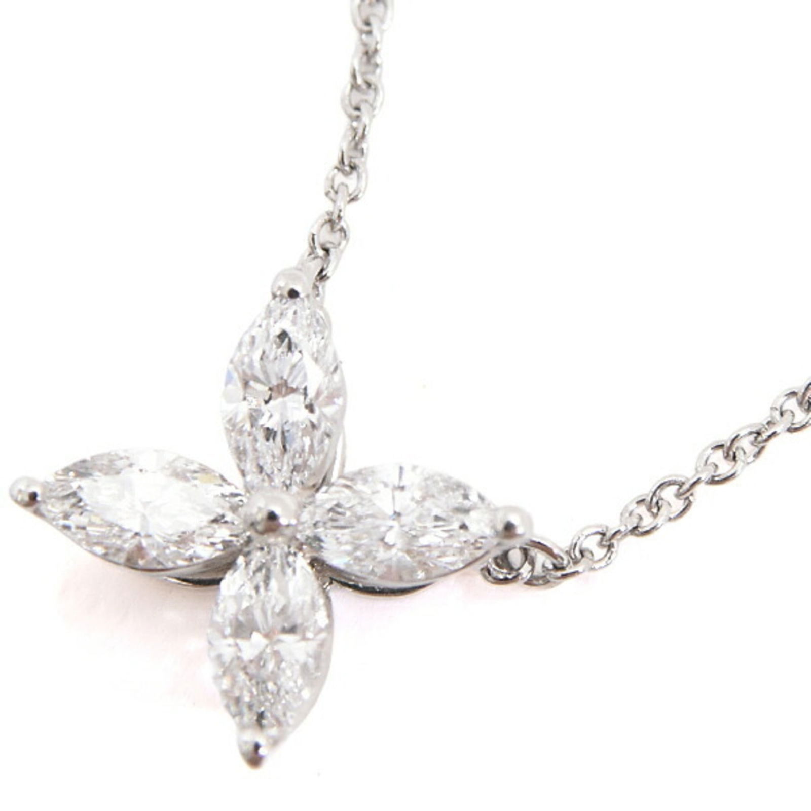 (PT950) Tiffany Women's Victoria Medium Diamond Necklace in Platinum: (PT950) Tiffany Women's Victoria Medium Diamond Necklace in Platinum This listing features (PT950) Tiffany Women's Victoria Medium Diamond Necklace in Platinum. Item specifics are provided below. 