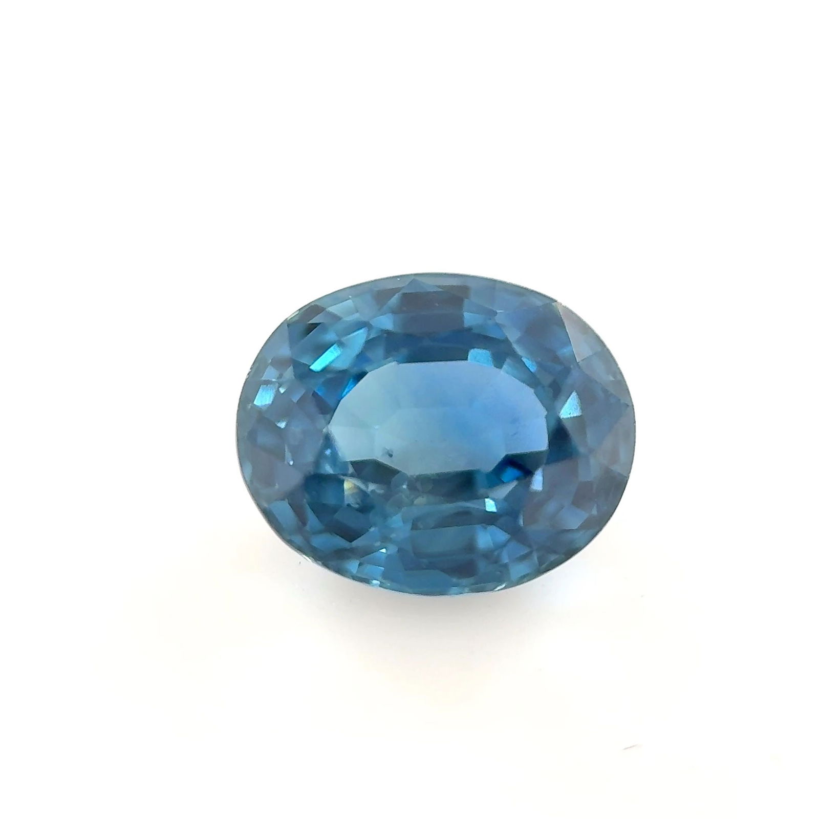 Loose Sapphire Gemstone - Oval 2.4ct Blue SI: Loose Sapphire Gemstone - Oval 2.4ct Blue SI This listing features Loose Sapphire Gemstone - Oval 2.4ct Blue SI. Item specifics are provided below. Item Specifics: Type: Sapphire Carat: 2.4 Cut: Facet