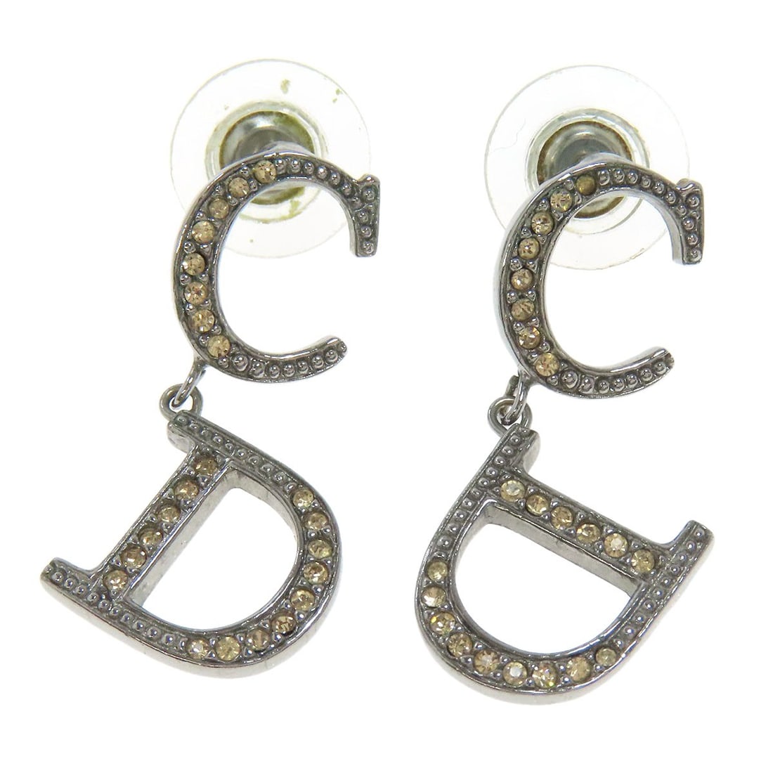 Metal CHRISTIAN DIOR CD logo rhinestone earring: Metal CHRISTIAN DIOR CD logo rhinestone earring This listing features Metal CHRISTIAN DIOR CD logo rhinestone earring. Item specifics are provided below. Item Specifics: Brand: CHRISTIAN DIOR Style: e