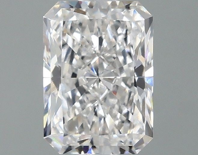 Loose Lab Diamond - IGI Radiant 1.31ct E VS2: Loose Lab Diamond - IGI Radiant 1.31ct E VS2 This listing features Loose Lab Diamond - IGI Radiant 1.31ct E VS2. Item specifics are provided below. Item Specifics: Source: This Is A Real Diamond Grown