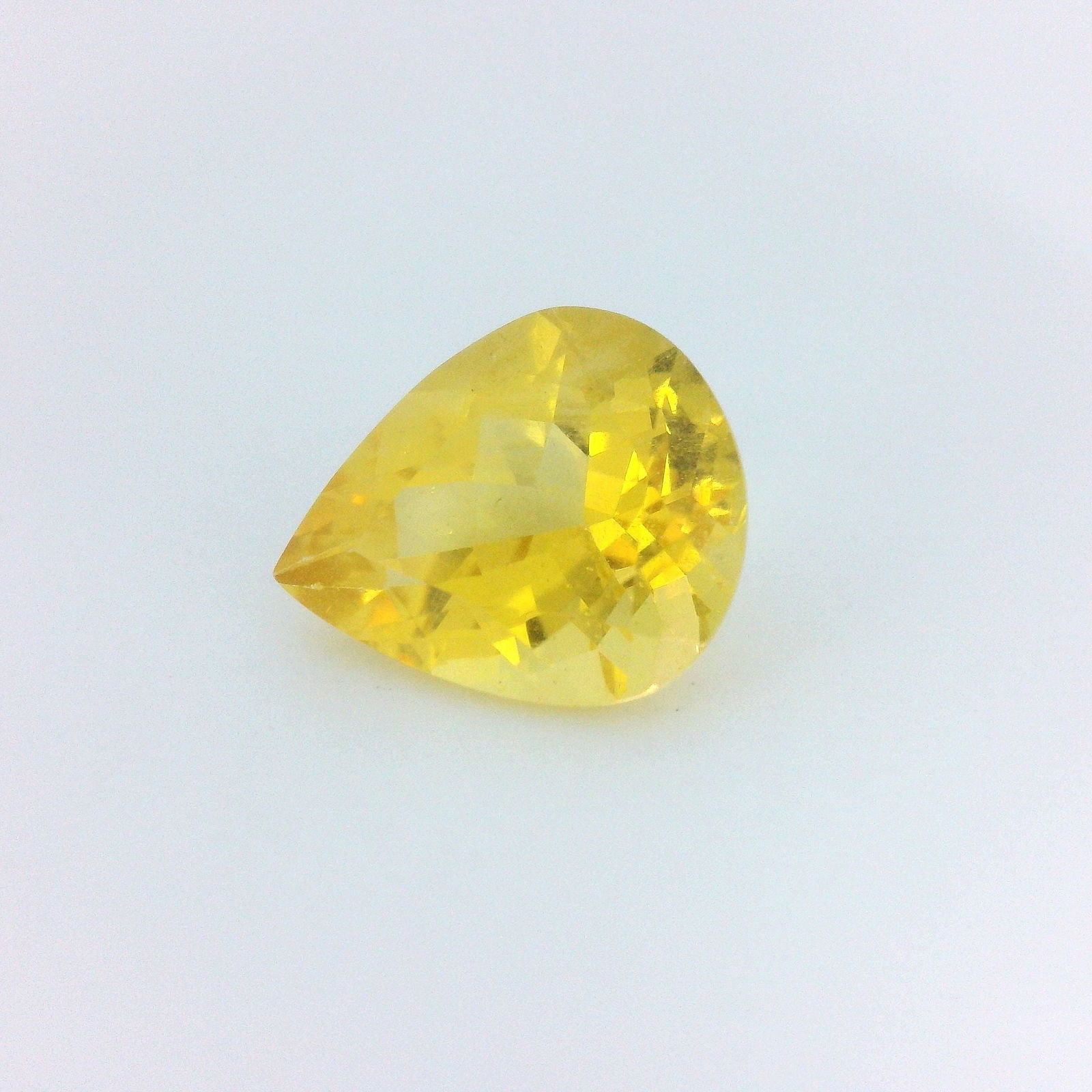 Loose Heliodor Gemstone - GSI Pear 2.81ct Yellow SI: Loose Heliodor Gemstone - GSI Pear 2.81ct Yellow SI This listing features Loose Heliodor Gemstone - GSI Pear 2.81ct Yellow SI. Item specifics are provided below. Item Specifics: Type: Heliodor