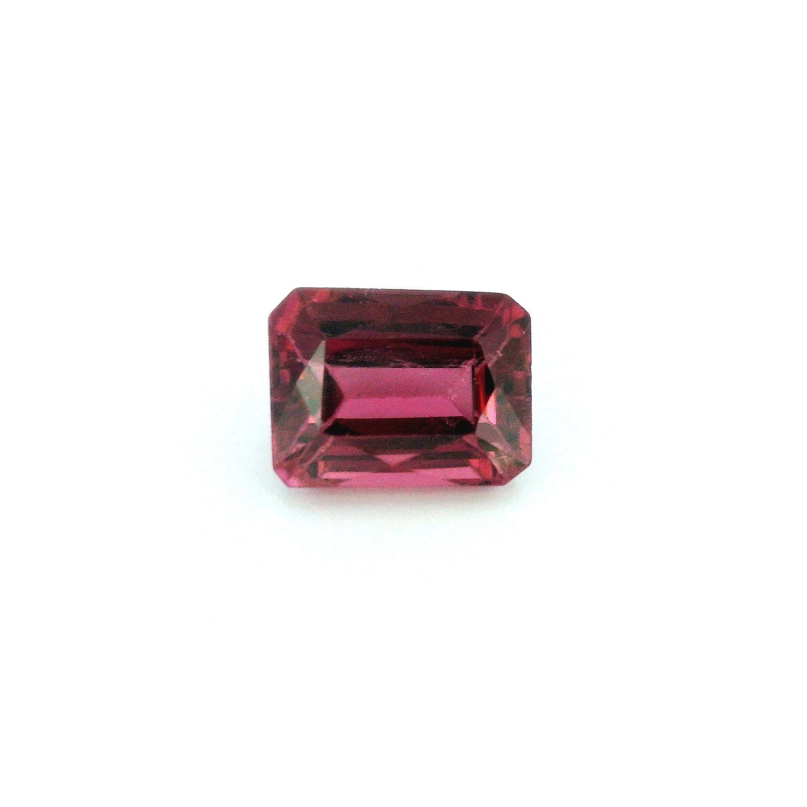 Loose Tourmaline Gemstone - IGI Octagonal 2.04ct Pink SI: Loose Tourmaline Gemstone - IGI Octagonal 2.04ct Pink SI This listing features Loose Tourmaline Gemstone - IGI Octagonal 2.04ct Pink SI. Item specifics are provided below. Item Specifics: Type: