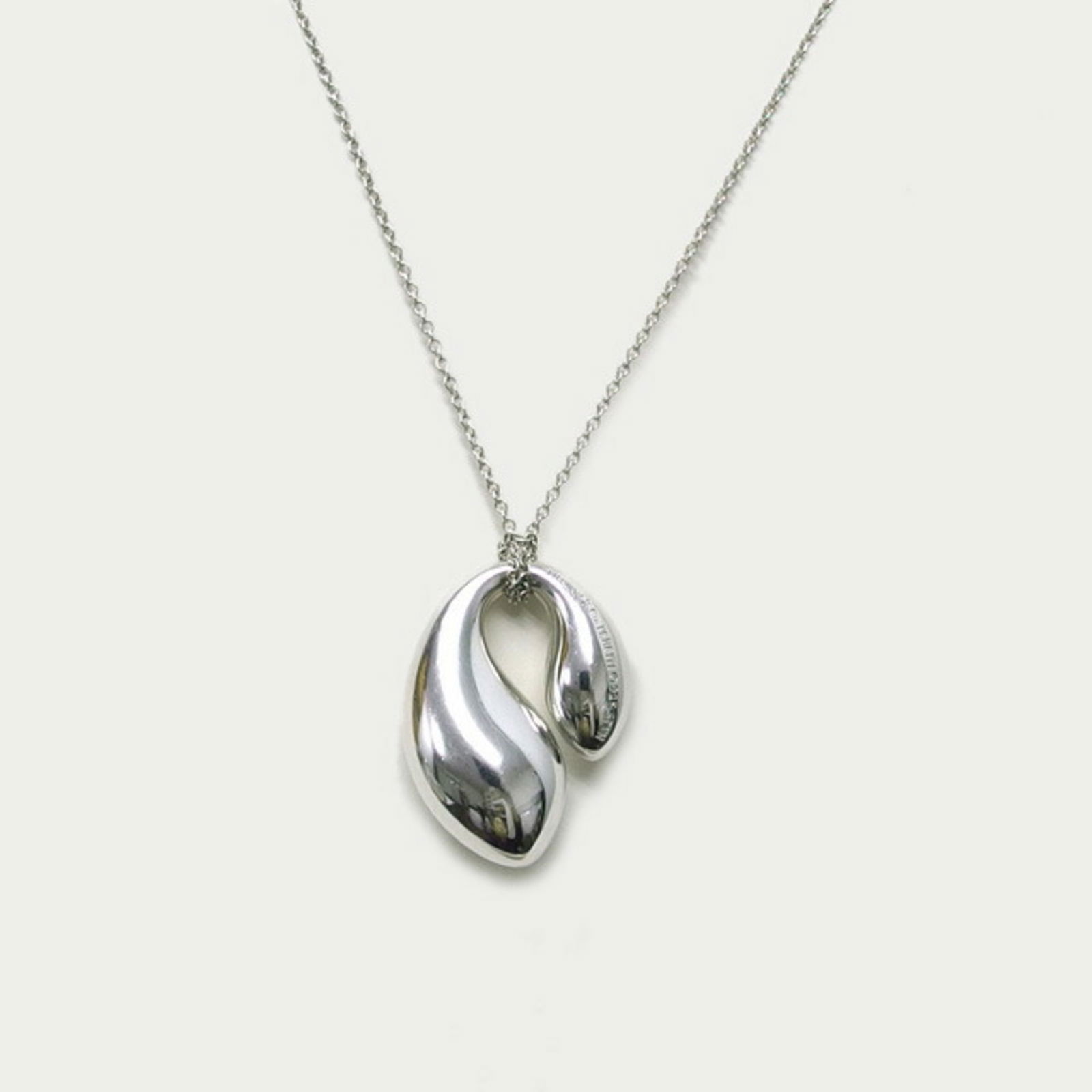 large Tiffany double teardrop chain silver necklace: large Tiffany double teardrop chain silver necklace This listing features large Tiffany double teardrop chain silver necklace. Item specifics are provided below. Item Specifics: Brand: Tiffany Necklac