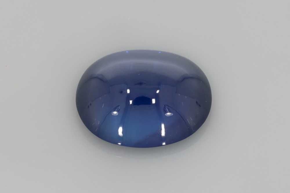 Loose Sapphire Gemstone - Oval 4.04ct Blue EC: Loose Sapphire Gemstone - Oval 4.04ct Blue EC This listing features Loose Sapphire Gemstone - Oval 4.04ct Blue EC. Item specifics are provided below. Item Specifics: Type: Sapphire Carat: 4.04 Cut: Fa