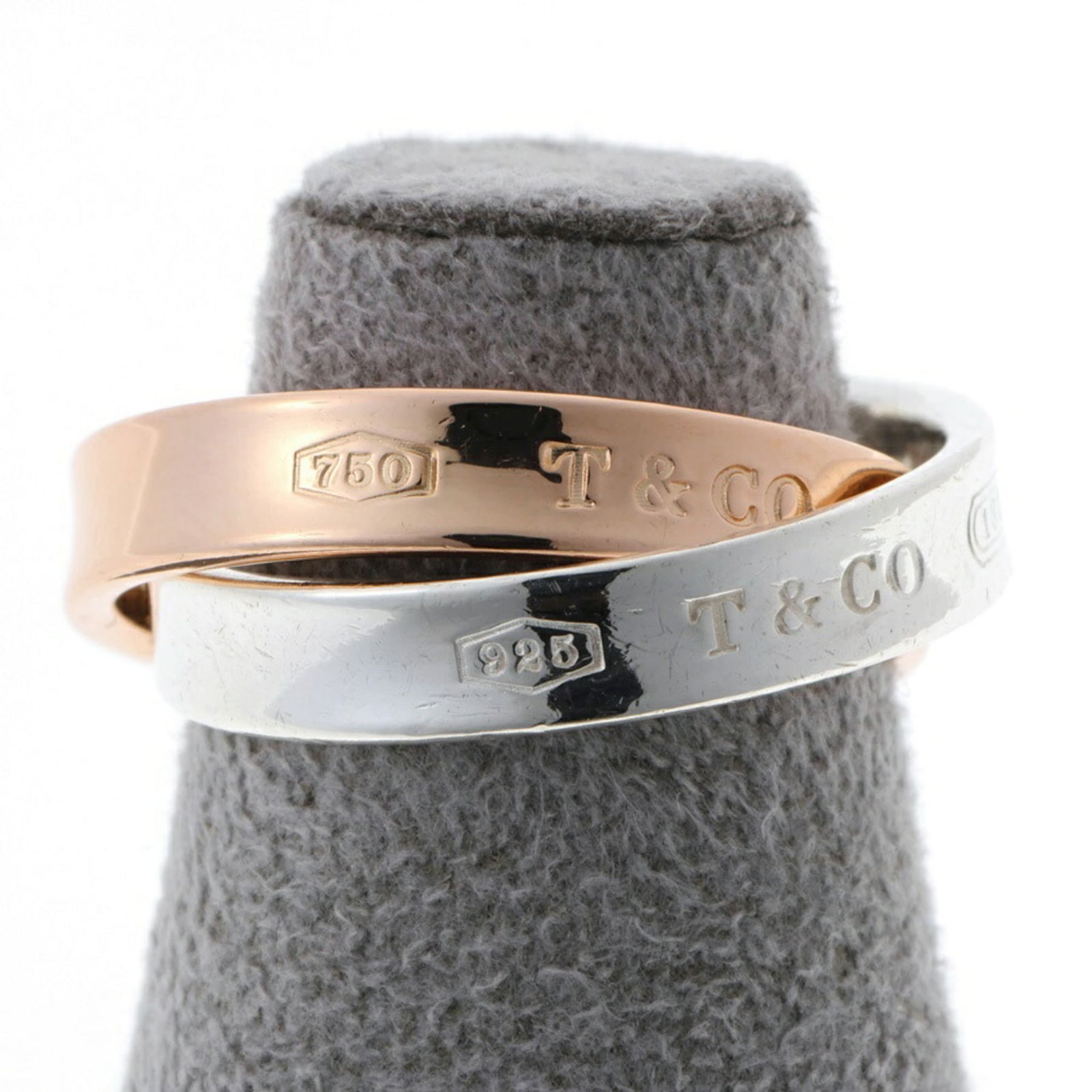 Silver 925 - Tiffany Band Ring Pink Gold (18K): Silver 925 - Tiffany Band Ring Pink Gold (18K) This listing features Silver 925 - Tiffany Band Ring Pink Gold (18K). Item specifics are provided below. Item Specifics: Brand: Tiffany Type: Band Ring G