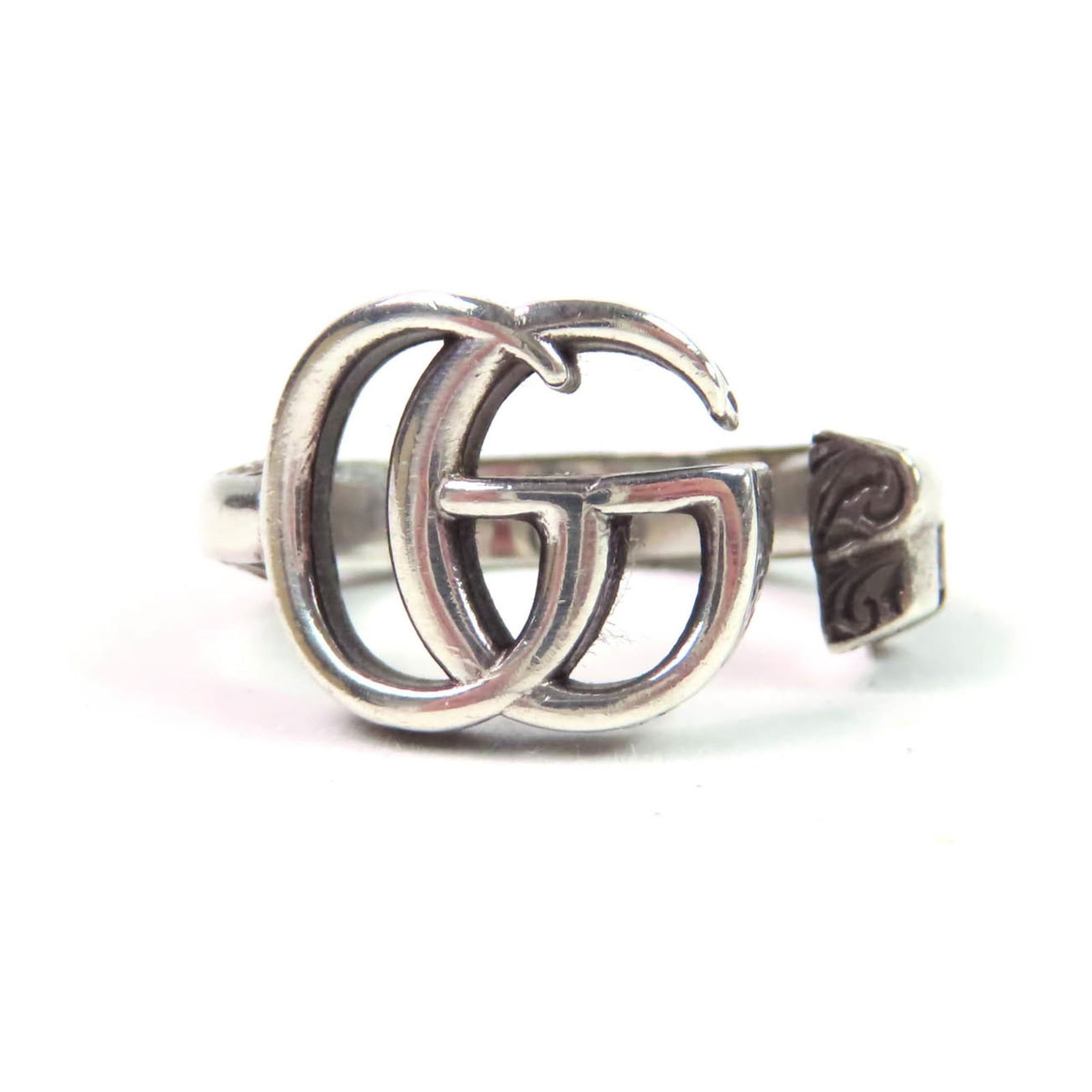 Ring Gucci Band (1 of 11)