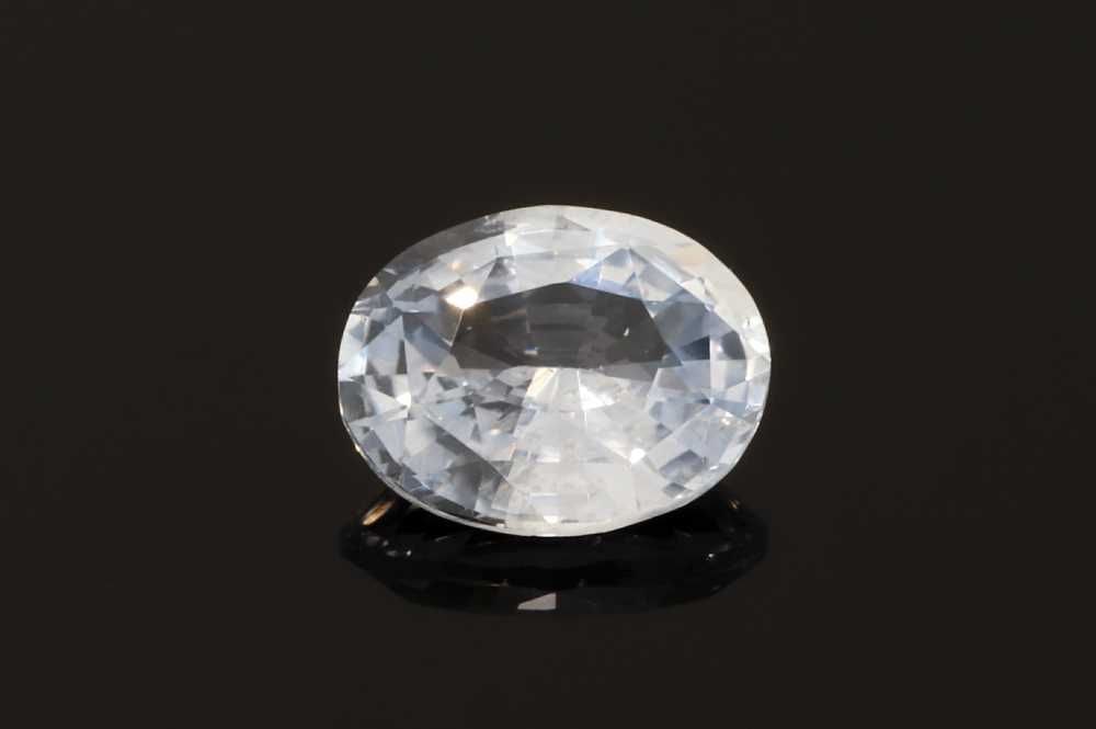 Loose Sapphire Gemstone - Oval 2.51ct White EC: Loose Sapphire Gemstone - Oval 2.51ct White EC This listing features Loose Sapphire Gemstone - Oval 2.51ct White EC. Item specifics are provided below. Item Specifics: Type: Sapphire Carat: 2.51