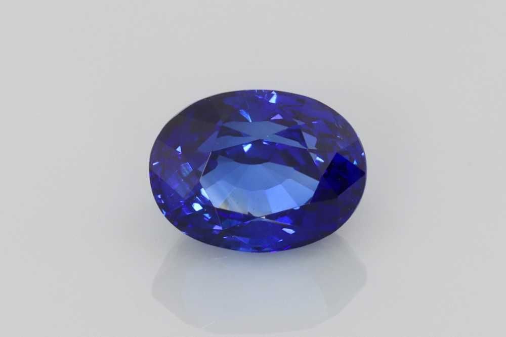 Loose Sapphire Gemstone - GIA Oval 2.03ct Blue EC: Loose Sapphire Gemstone - GIA Oval 2.03ct Blue EC This listing features Loose Sapphire Gemstone - GIA Oval 2.03ct Blue EC. Item specifics are provided below. Item Specifics: Type: Sapphire Carat: