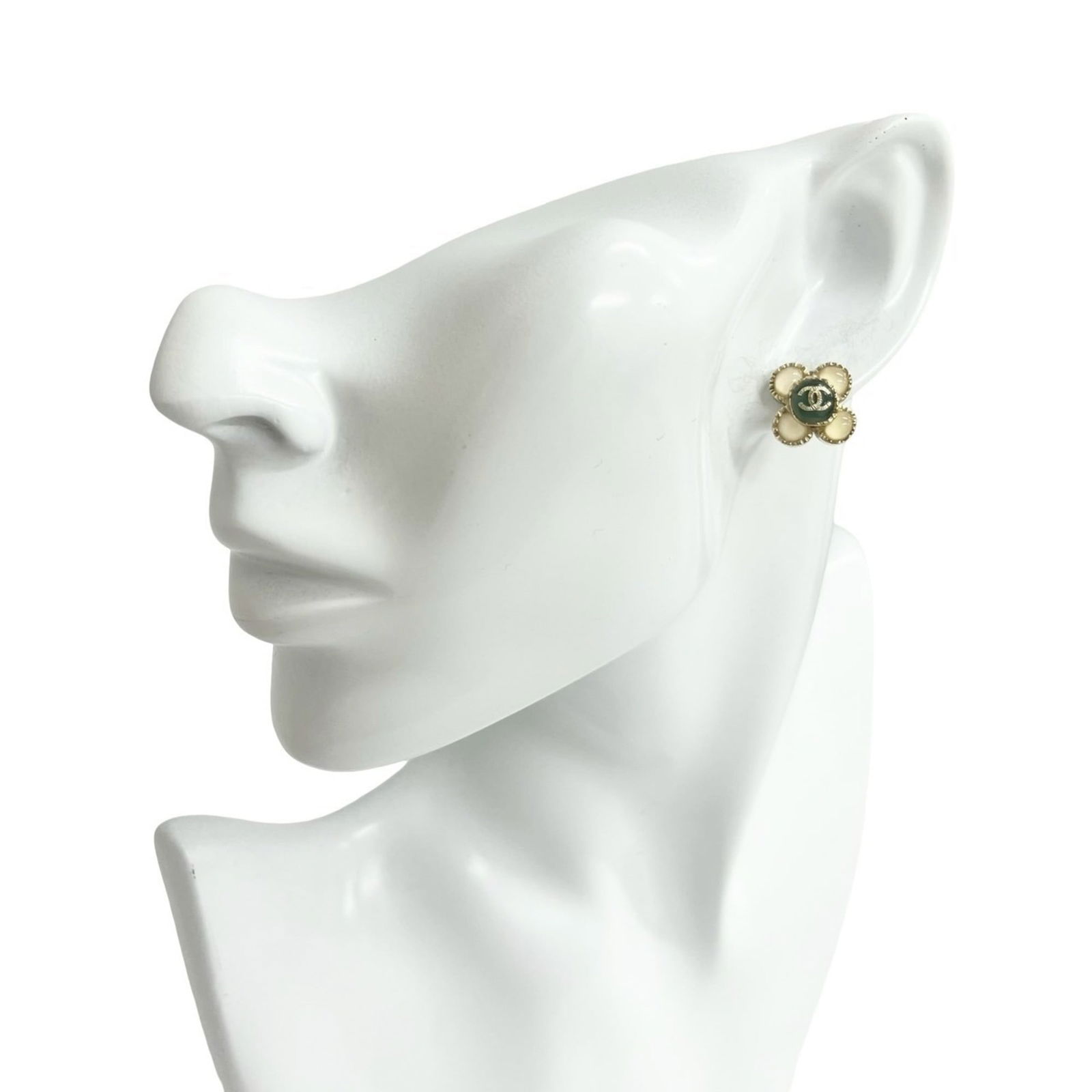 Plating Chanel Stud Earrings Gold: Plating Chanel Stud Earrings Gold This listing features Plating Chanel Stud Earrings Gold. Item specifics are provided below. Item Specifics: Brand: Chanel Type: Stud Earrings Gender: Women Material: