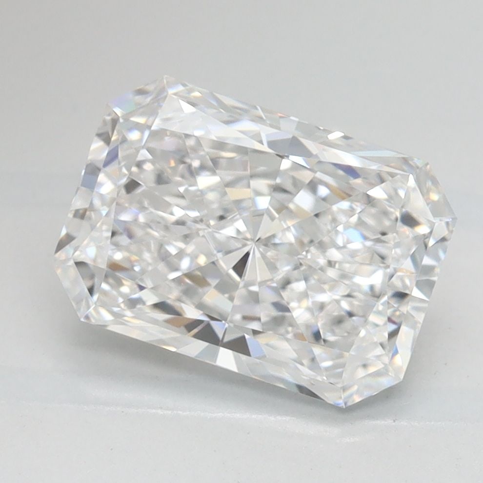 Loose Lab Diamond - IGI Radiant 2.01ct D IF: Loose Lab Diamond - IGI Radiant 2.01ct D IF This listing features Loose Lab Diamond - IGI Radiant 2.01ct D IF. Item specifics are provided below. Item Specifics: Source: This Is A Real Diamond Grown