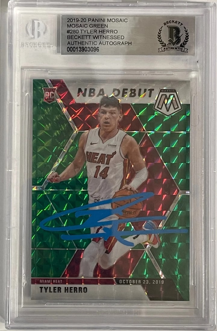 (Beckett) Tyler Herro Autographed 2019-20 Panini Mosaic Rookie Card #280 (1 of 2)