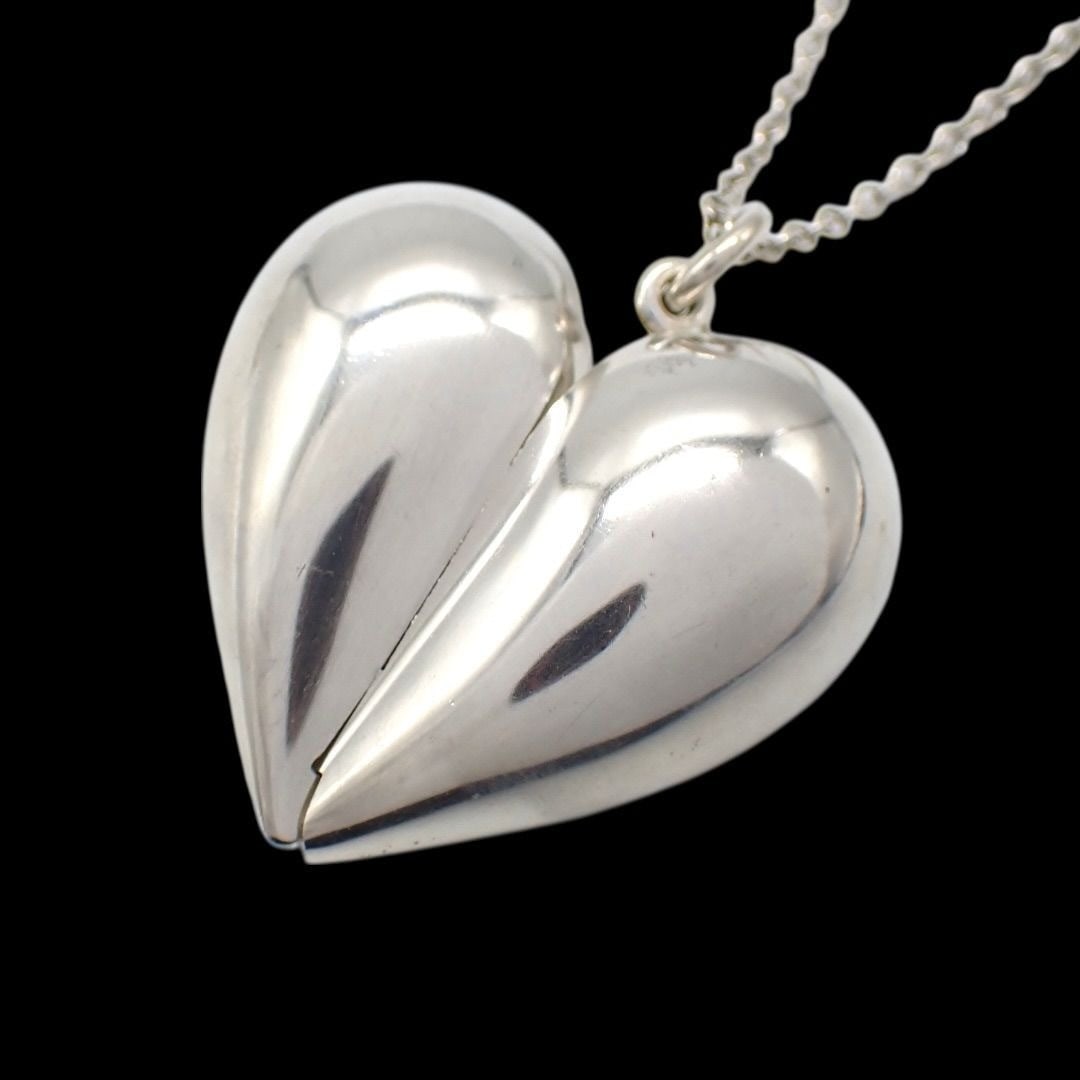 inches Georg Jensen Locket Pendant Heart Motf Necklace Sterling Silver 23.6: inches Georg Jensen Locket Pendant Heart Motf Necklace Sterling Silver 23.6 This listing features inches Georg Jensen Locket Pendant Heart Motf Necklace Sterling Silver 23.6. Item specifics are provid