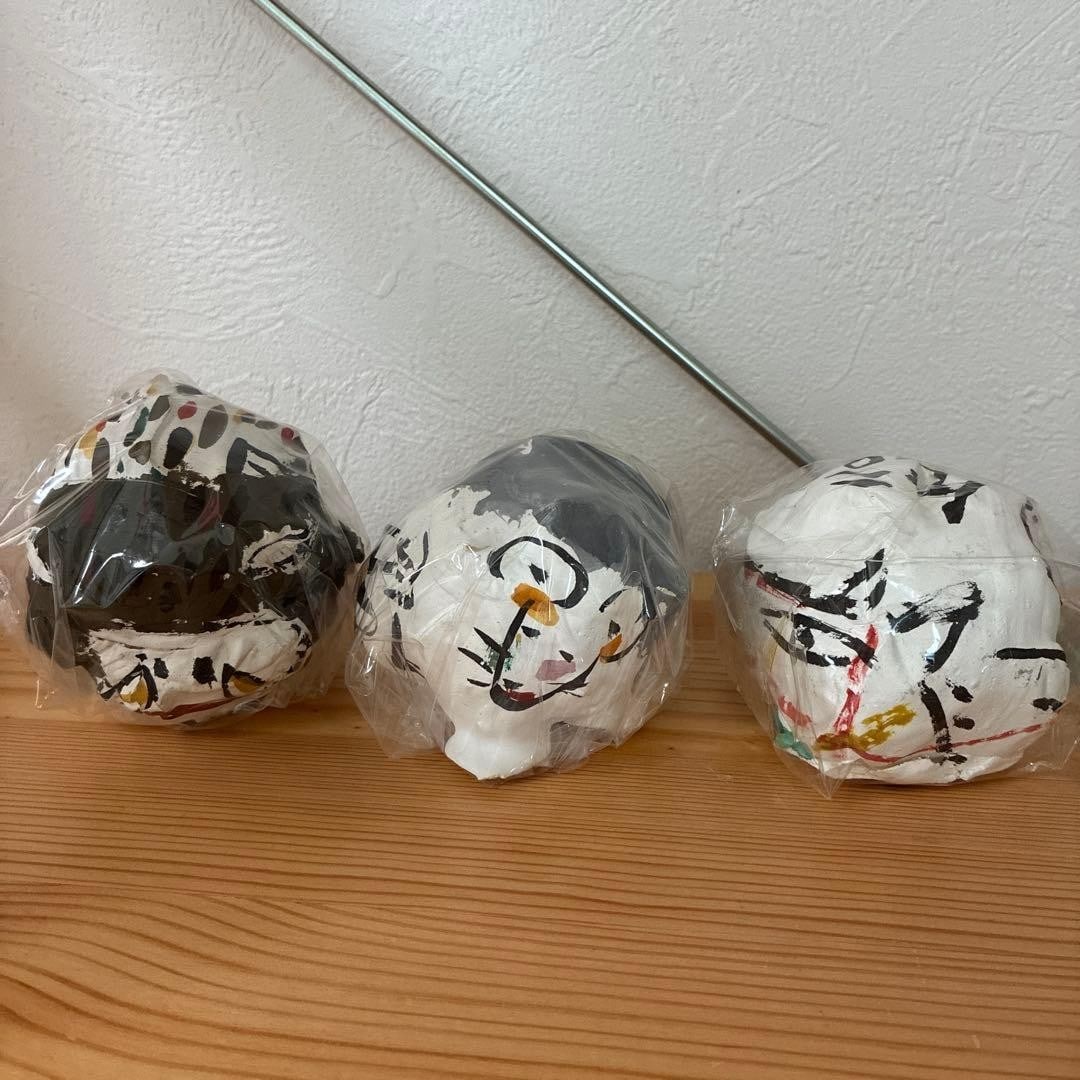 1995-2002 Sadaharu Horio Gutai Art Ornament Set 3 Sculpture Objects: 1995-2002 Sadaharu Horio Gutai Art Ornament Set 3 Sculpture Objects This listing features 1995-2002 Sadaharu Horio Gutai Art Ornament Set 3 Sculpture Objects. Item specifics are provided below. Item S