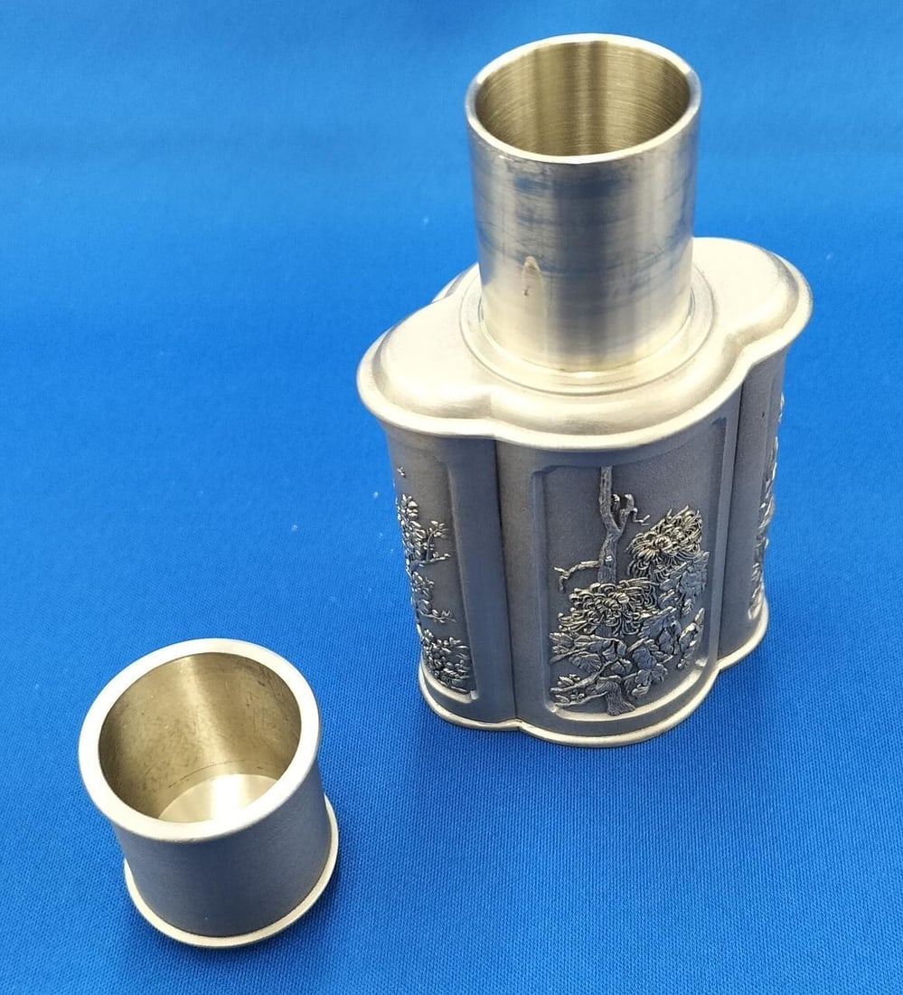 Collectible ROYAL SELANGOR Pewter Tea Caddy Tin Canister Elegant Vintage Rare: Collectible ROYAL SELANGOR Pewter Tea Caddy Tin Canister Elegant Vintage Rare This listing features Collectible ROYAL SELANGOR Pewter Tea Caddy Tin Canister Elegant Vintage Rare. Item specifics are pr