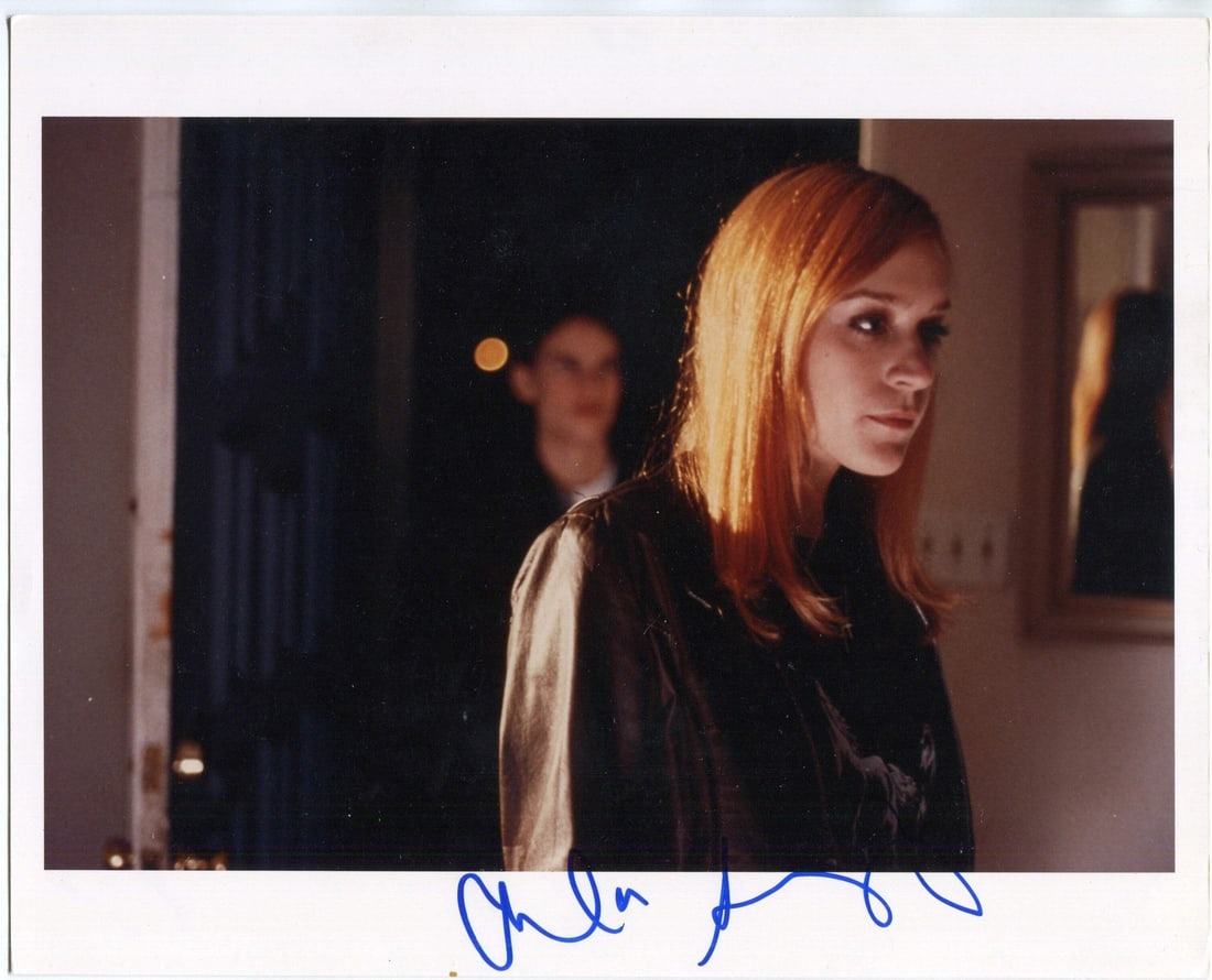Photo Chloe Sevigny Autographed 8x10: Photo Chloe Sevigny Autographed 8x10 This listing features Photo Chloe Sevigny Autographed 8x10. Item specifics are provided below. Item Specifics: Chloe Sevigny Autographed 8x10 Photo Photo is signed