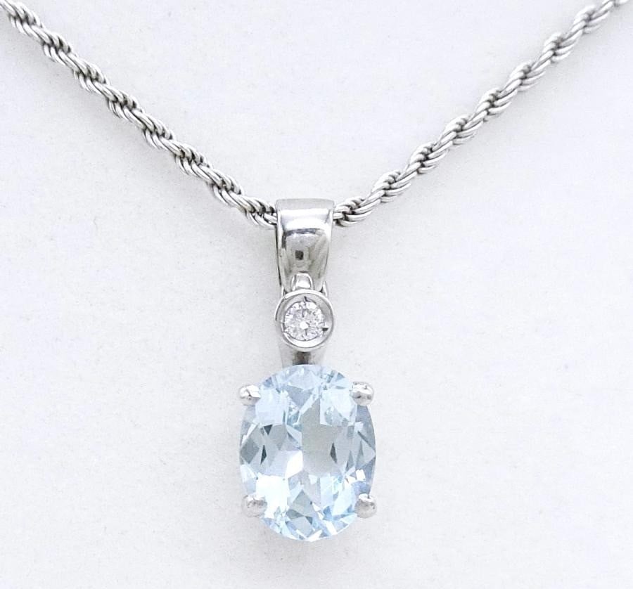 Pendant Damiani Natural Aquamarine Diamond 18k White Gold Twist Chain Necklace: Pendant Damiani Natural Aquamarine Diamond 18k White Gold Twist Chain Necklace This listing features Pendant Damiani Natural Aquamarine Diamond 18k White Gold Twist Chain Necklace. Item specifics are