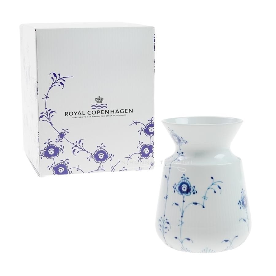 Vase Royal Copenhagen Blue Elements Vase Porcelain Decorative Flower: Vase Royal Copenhagen Blue Elements Vase Porcelain Decorative Flower This listing features Vase Royal Copenhagen Blue Elements Vase Porcelain Decorative Flower. Item specifics are provided below. Item