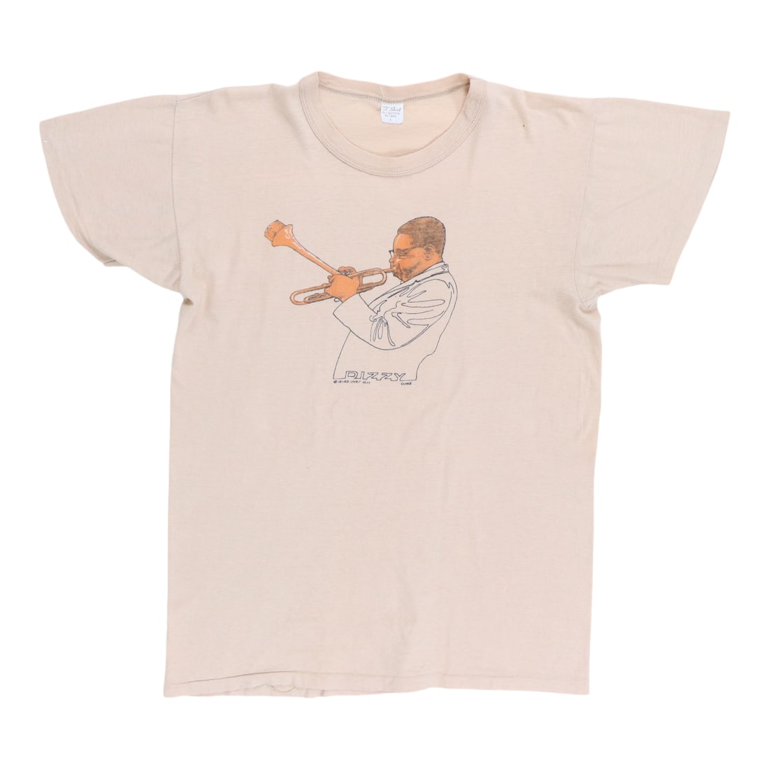 Shirt 1977 Dizzy Gillespie: Shirt 1977 Dizzy Gillespie This listing features Shirt 1977 Dizzy Gillespie. Item specifics are provided below. Item Specifics: Size: Large Tag Size: Large Material: 100% Cotton Color: Tan Era: 1970s