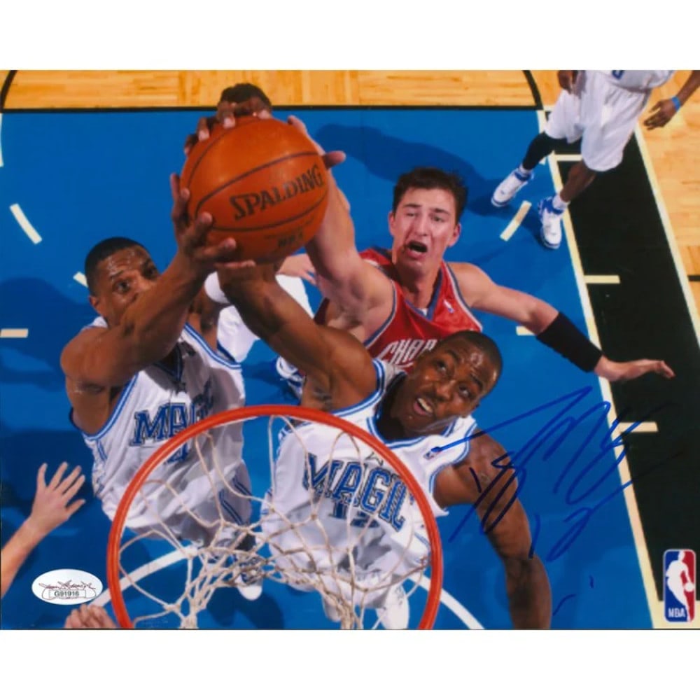 Photo Dwight Howard Autographed 8x10: Photo Dwight Howard Autographed 8x10 This listing features Photo Dwight Howard Autographed 8x10. Item specifics are provided below. Item Specifics: Dwight Howard Autographed 8x10 Photo signed in blue