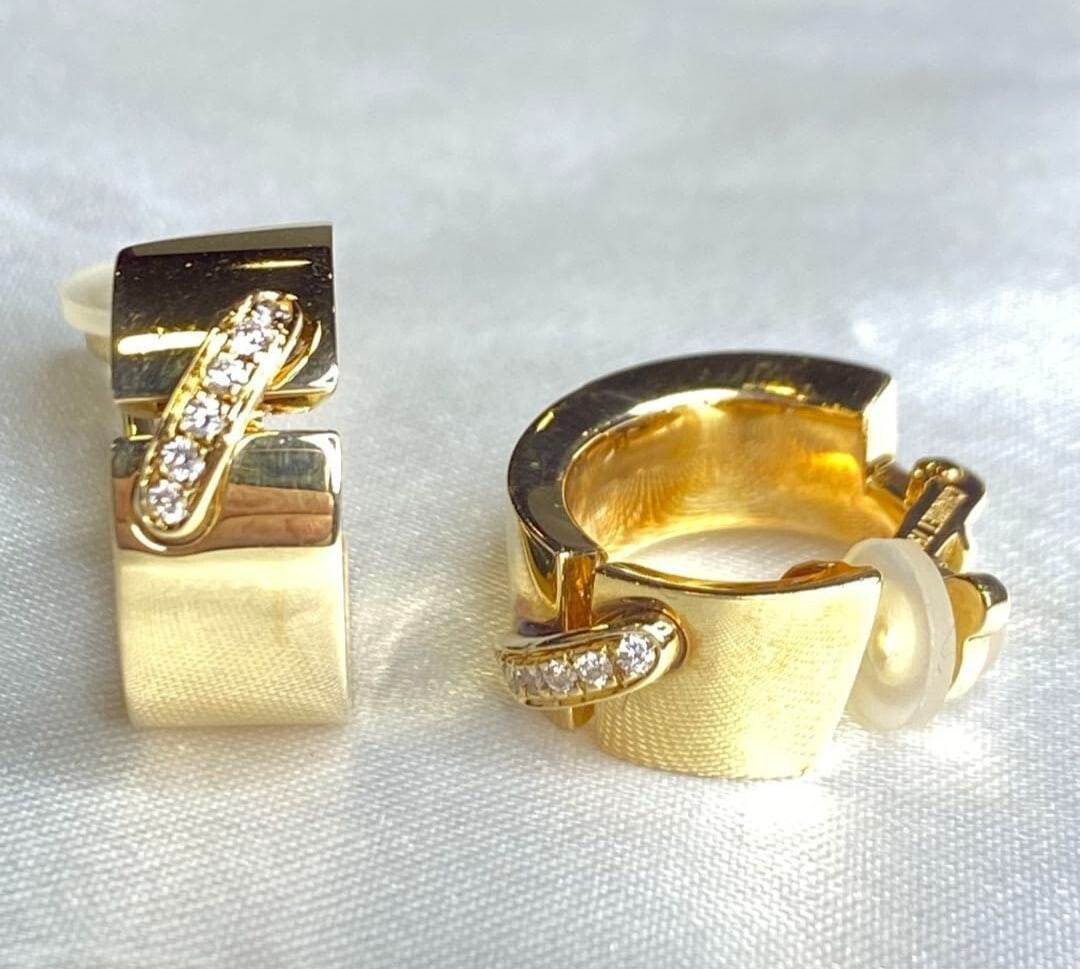 Polished Chaumet Liens Evidence 18K Yellow Gold Diamond Hoop Earrings Clip On (1 of 17)